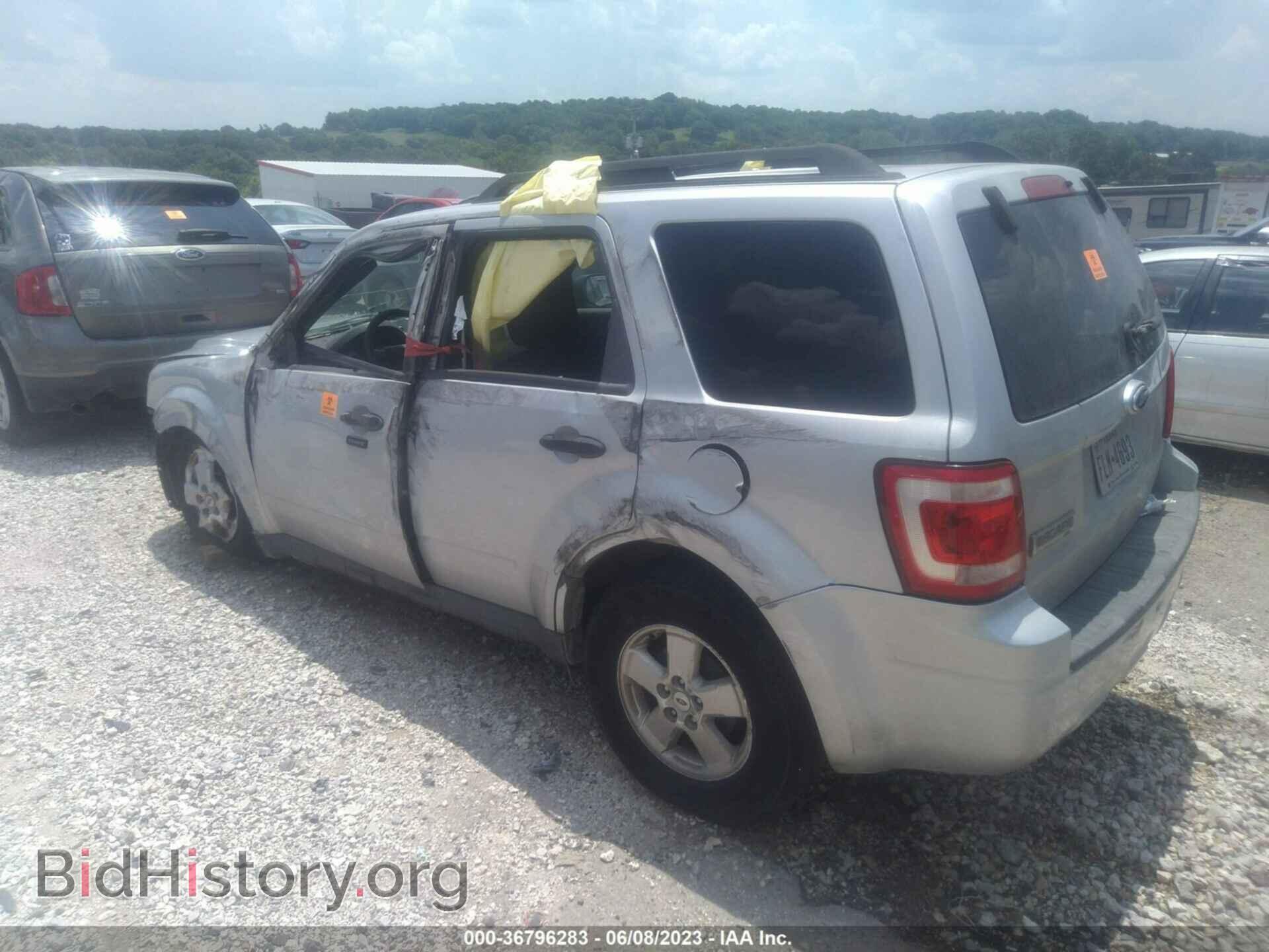 2009 FORD ESCAPE - VIN: 1FMCU03779KA43337 - Фото 3