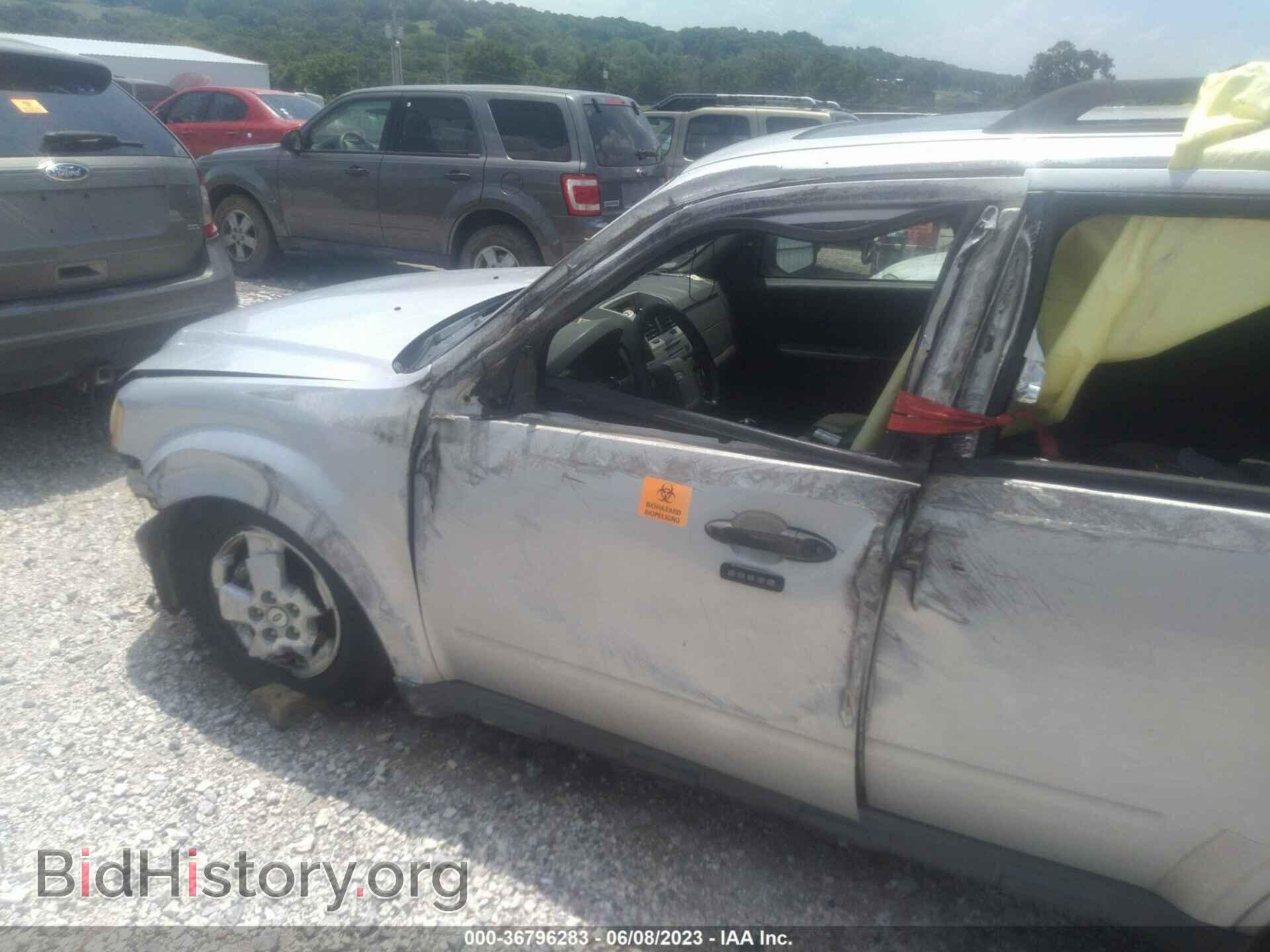 2009 FORD ESCAPE - VIN: 1FMCU03779KA43337 - Фото 6