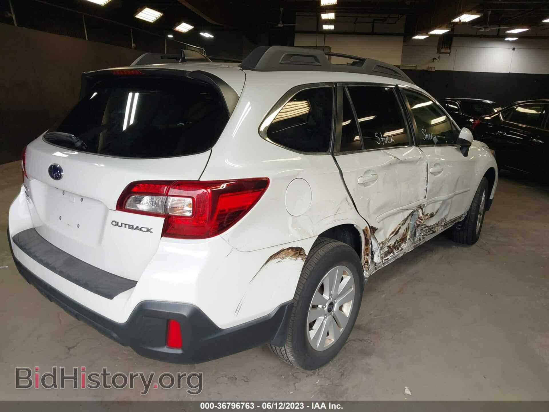 2019 SUBARU OUTBACK - VIN: 4S4BSAFC4K3301653 - Фото 4