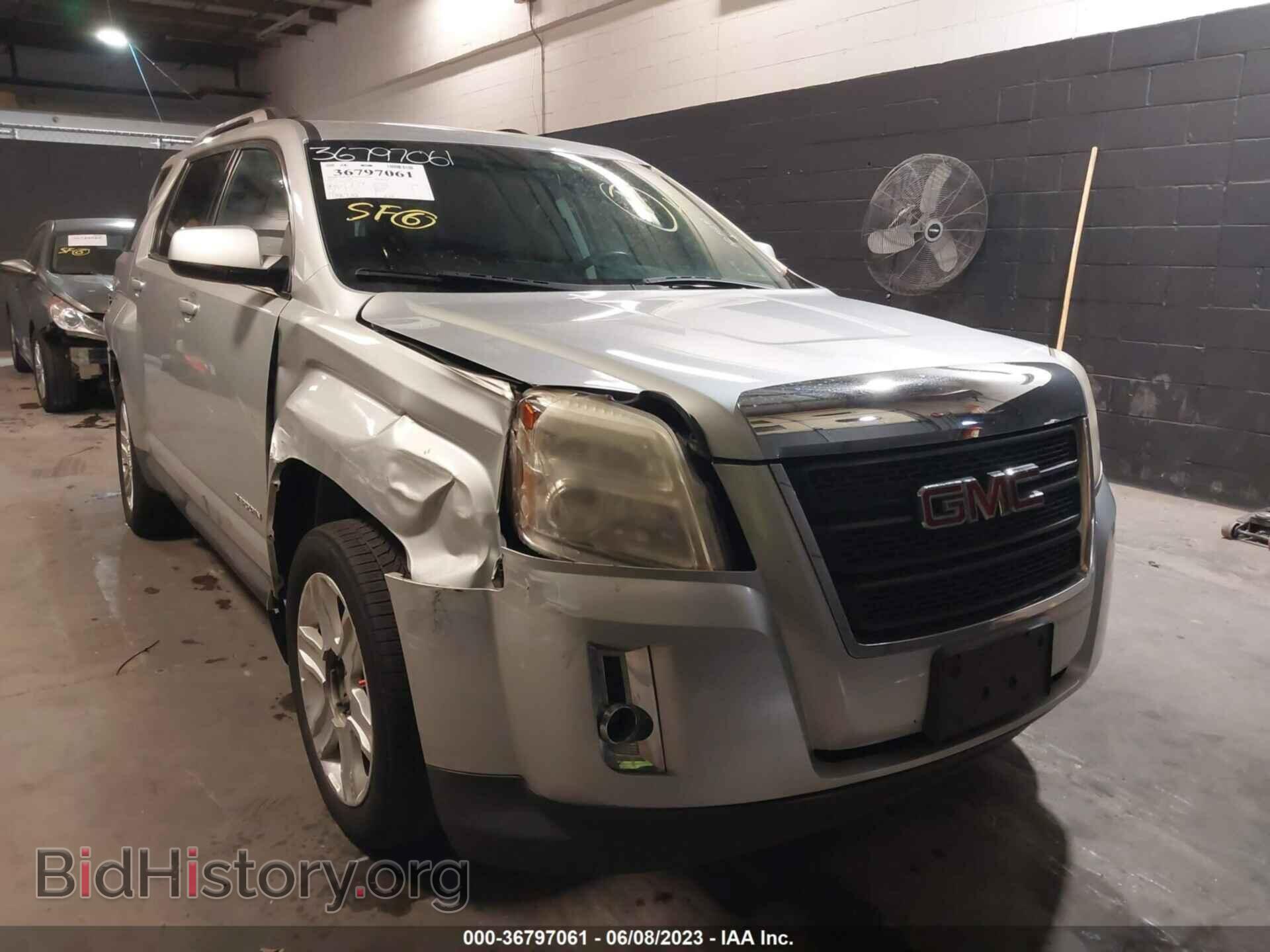 Фотография 2CTALSEC9B6317431 - GMC TERRAIN 2011