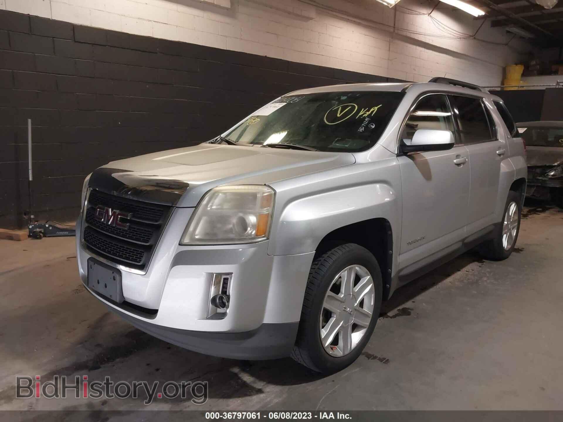 2011 GMC TERRAIN - VIN: 2CTALSEC9B6317431 - Фото 2