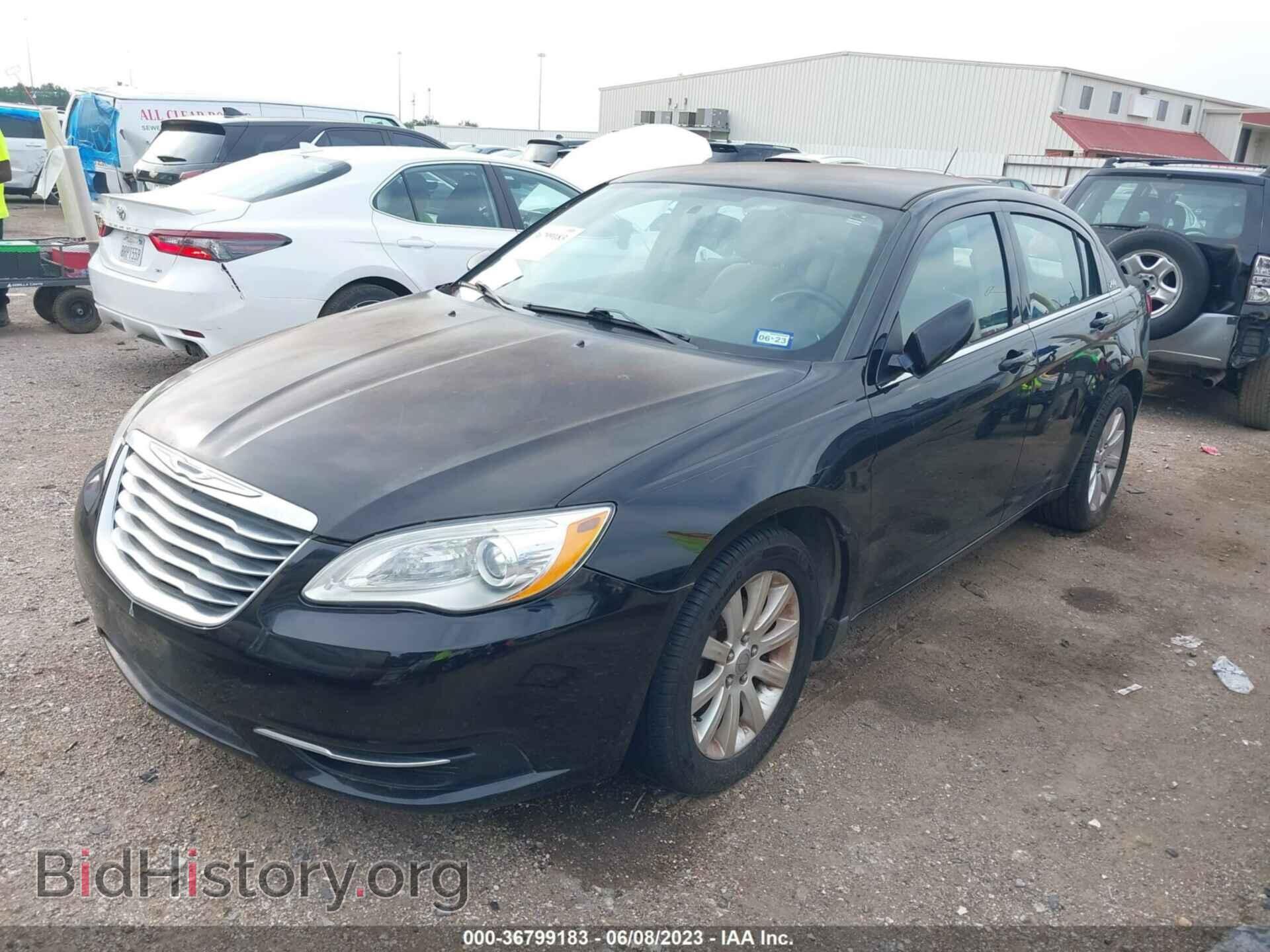 2014 CHRYSLER 200 - VIN: 1C3CCBBB1EN150874 - Фото 2