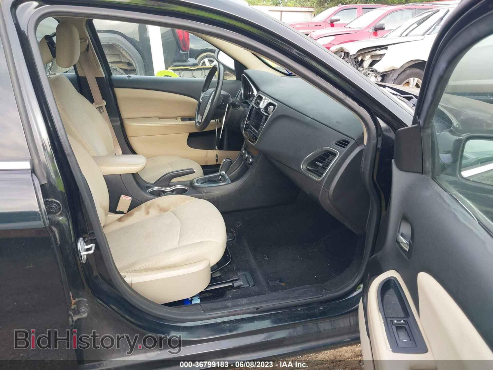 2014 CHRYSLER 200 - VIN: 1C3CCBBB1EN150874 - Фото 5