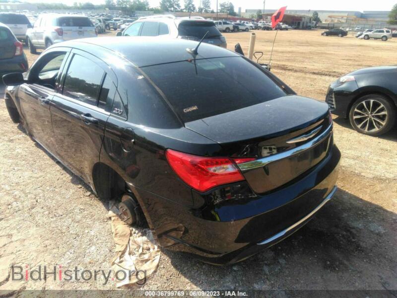 2011 Chrysler 200 (VIN 1C3BC1FB1BN603208) — фото 3 из 11