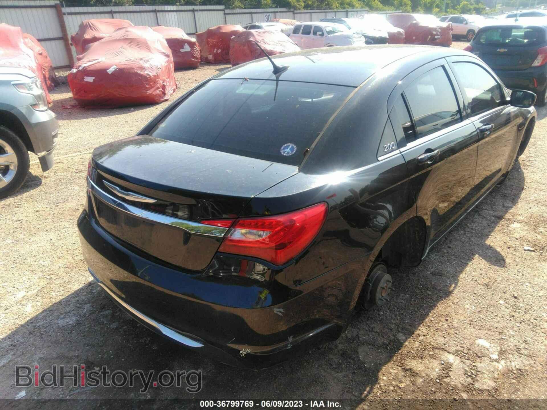 2011 CHRYSLER 200 - VIN: 1C3BC1FB1BN603208 - Photo 4