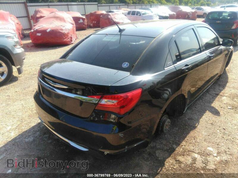 2011 Chrysler 200 (VIN 1C3BC1FB1BN603208) — фото 4 из 11