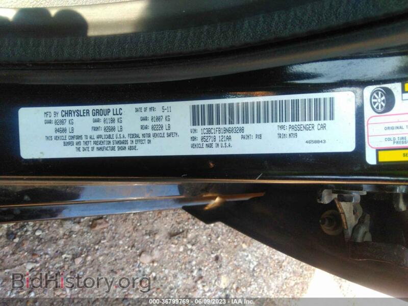 2011 Chrysler 200 (VIN 1C3BC1FB1BN603208) — фото 9 из 11