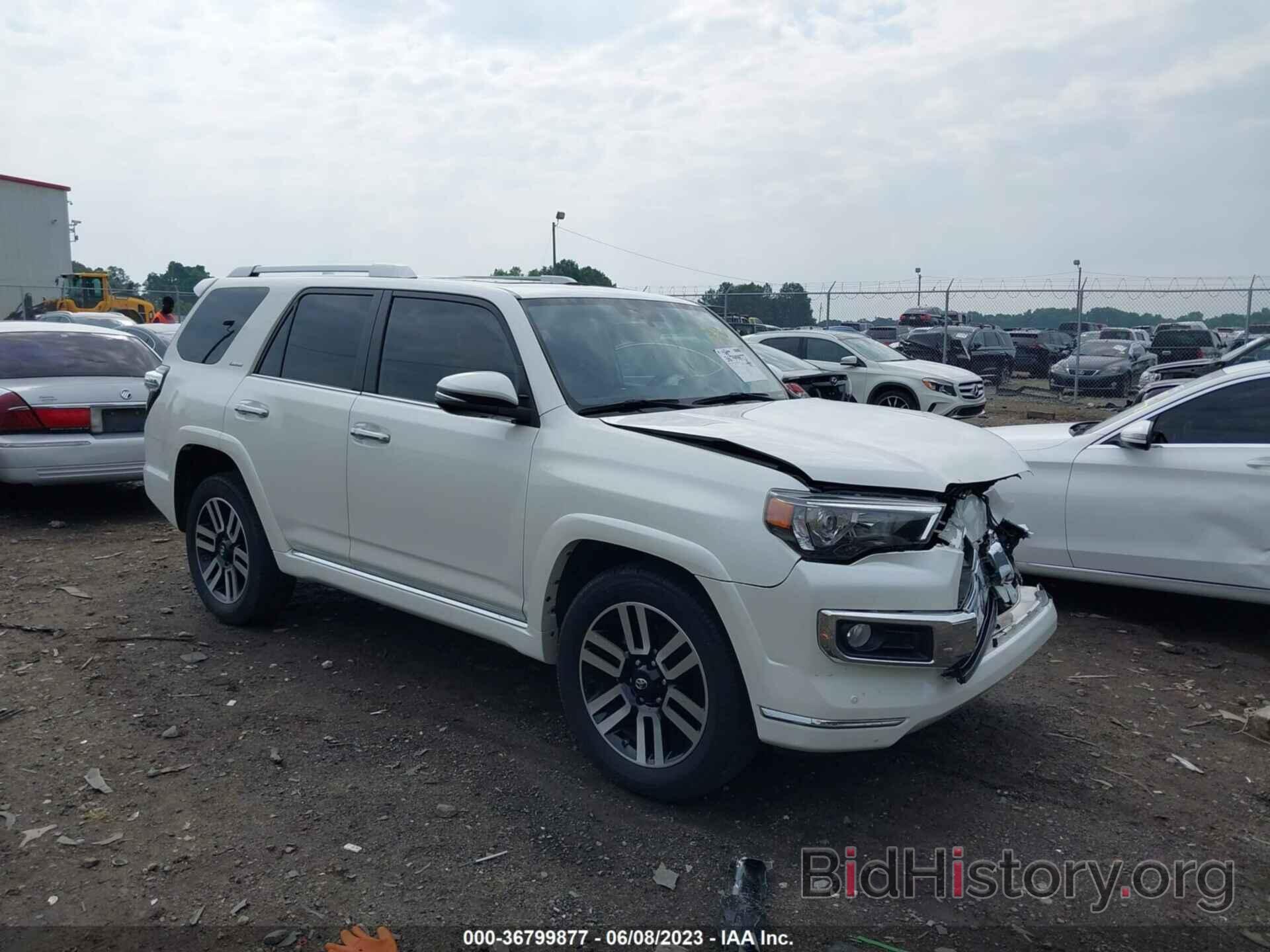 Фотография JTEZU5JR9K5196124 - TOYOTA 4RUNNER 2019