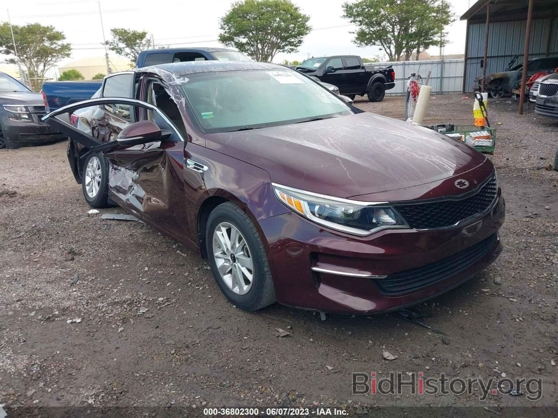 Photo 5XXGT4L34JG249792 - KIA OPTIMA 2018