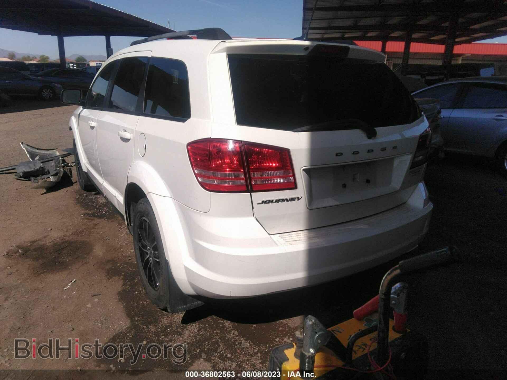 2018 DODGE JOURNEY - VIN: 3C4PDCAB1JT294372 - Фото 3