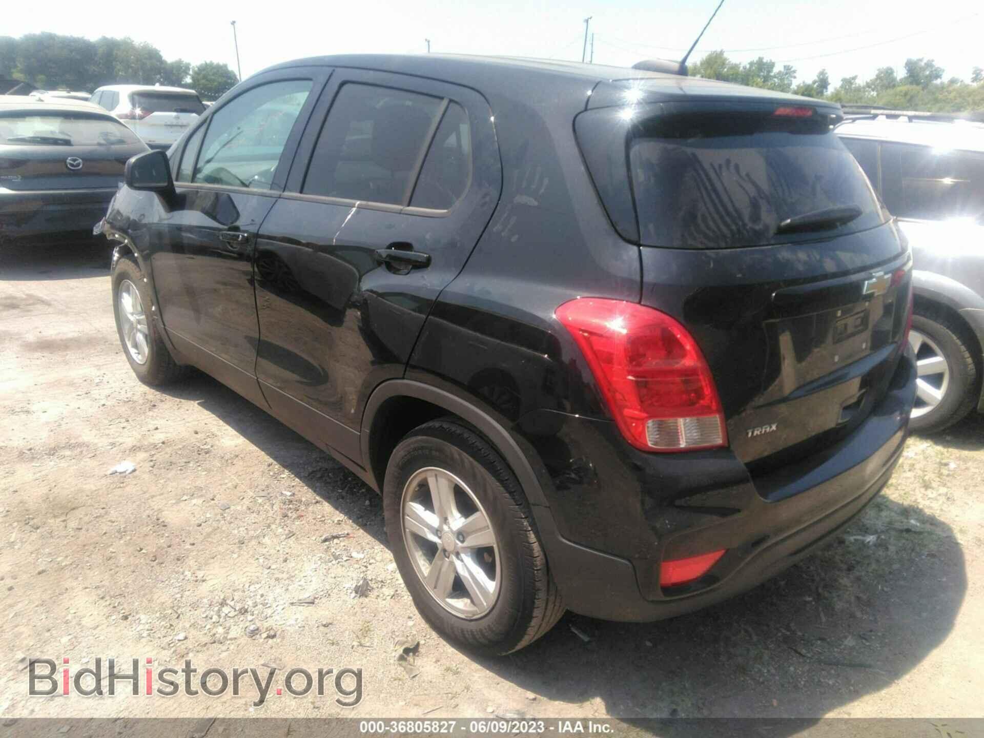2019 CHEVROLET TRAX - VIN: 3GNCJKSB3KL374605 - Фото 3