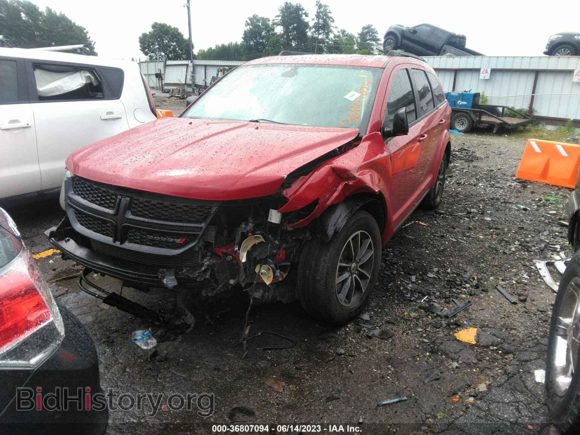 2018 DODGE JOURNEY - VIN: 3C4PDCBG3JT529445 - Фото 2