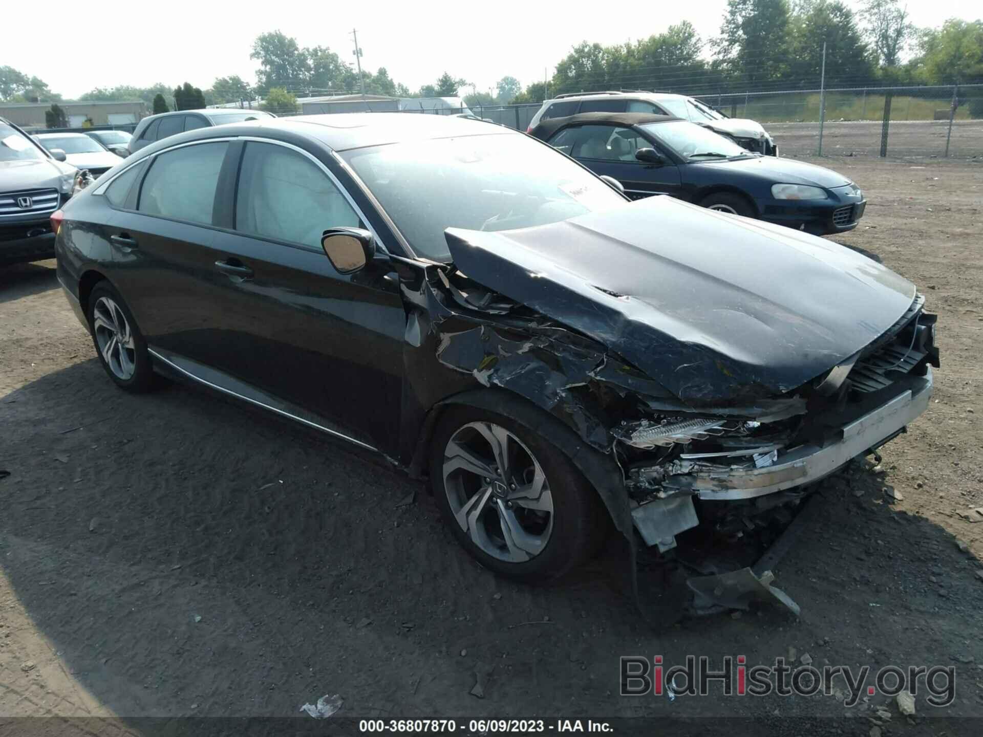 Photo 1HGCV1F46JA033533 - HONDA ACCORD SEDAN 2018