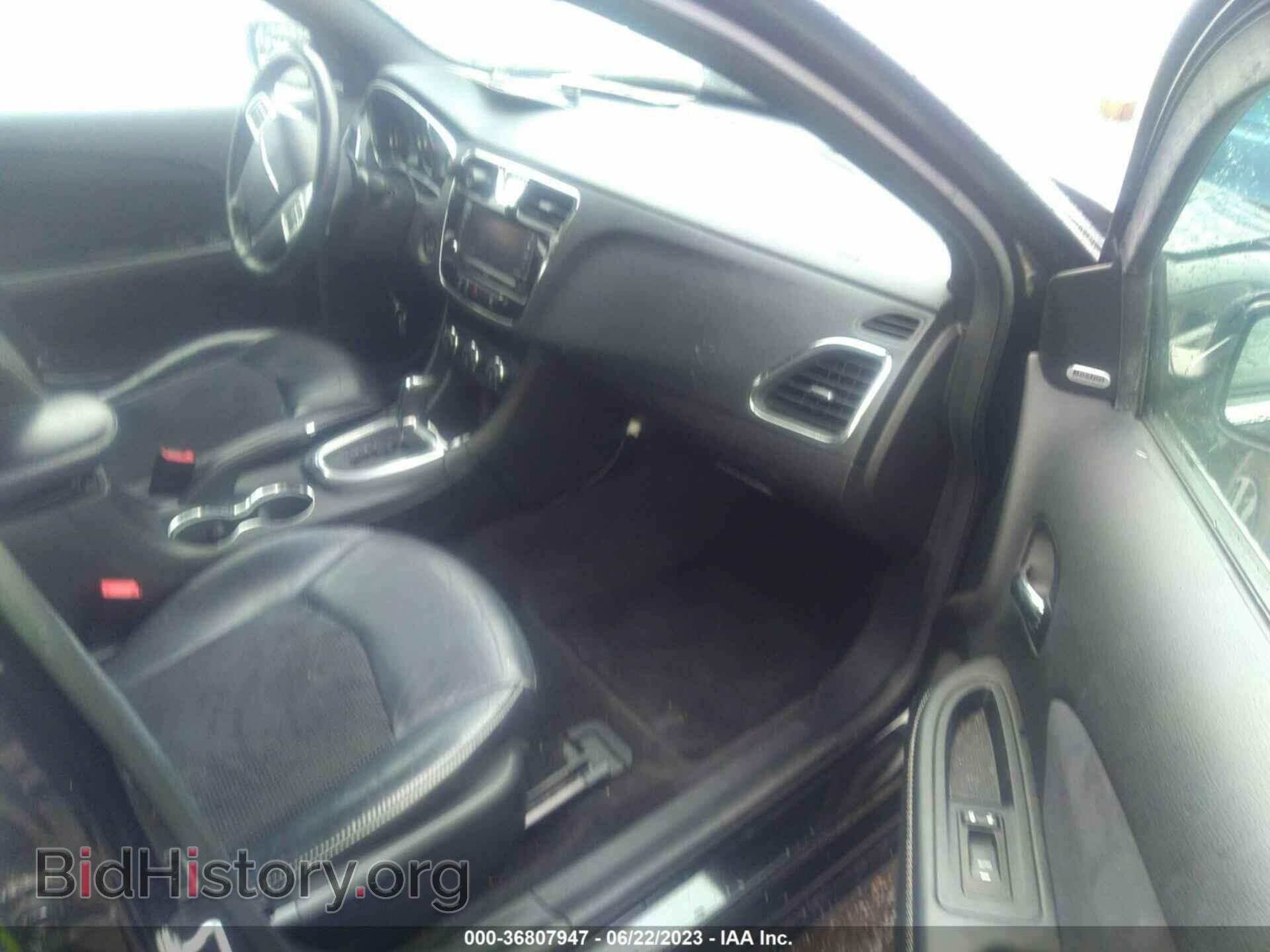 2013 CHRYSLER 200 - VIN: 1C3CCBCG2DN553111 - Фото 5