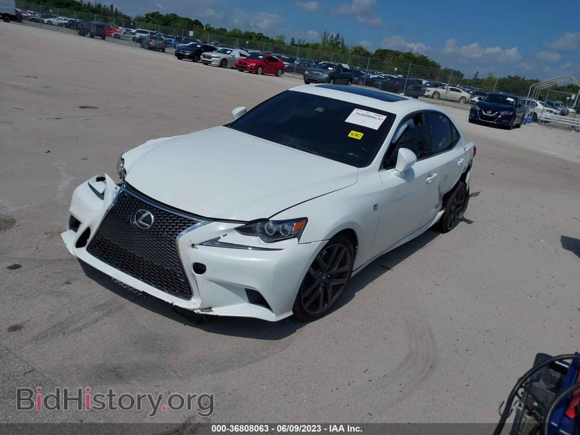 2016 LEXUS IS 200T - VIN: JTHBA1D25G5011451 - Фото 2