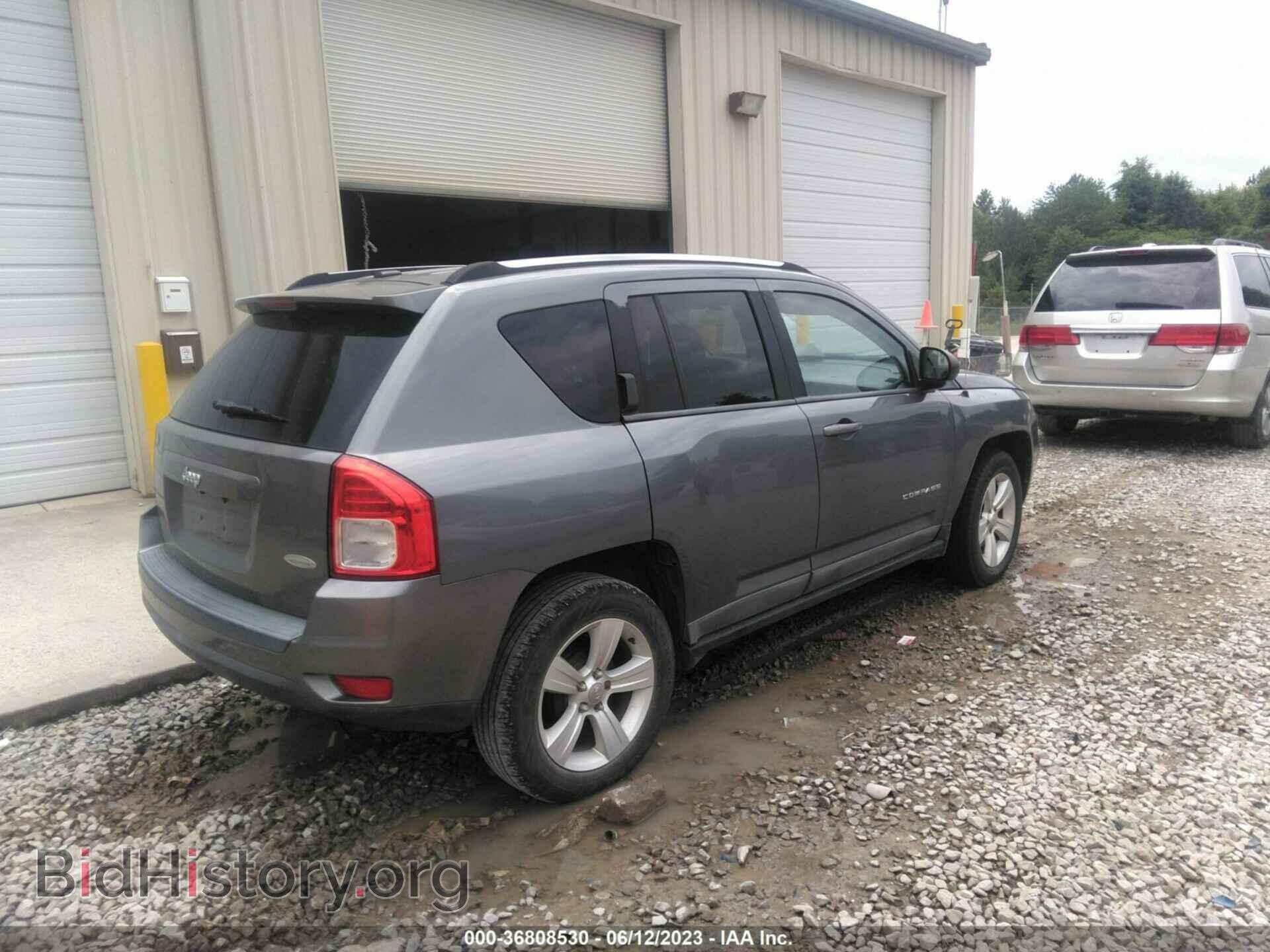 2011 JEEP COMPASS - VIN: 1J4NT1FB6BD213939 - Фото 4