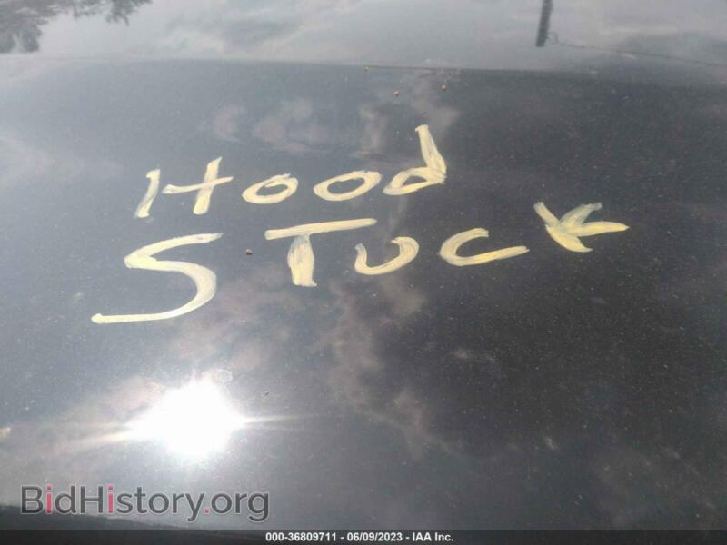 2023 Ford EXPLORER (VIN 1FMSK8JH4PGA63864) — photo 10 of 17