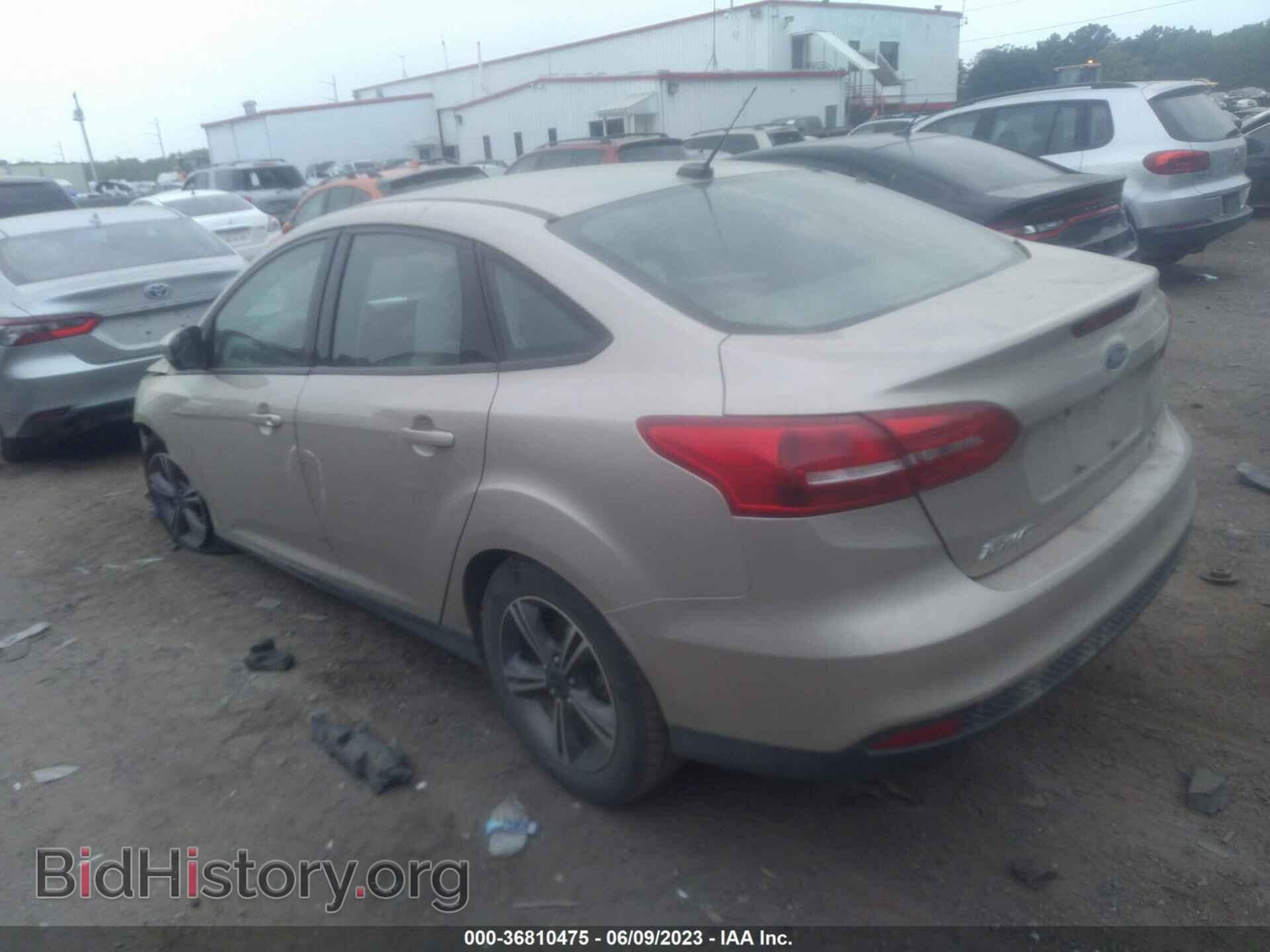 2018 FORD FOCUS - VIN: 1FADP3FE2JL238245 - Фото 3
