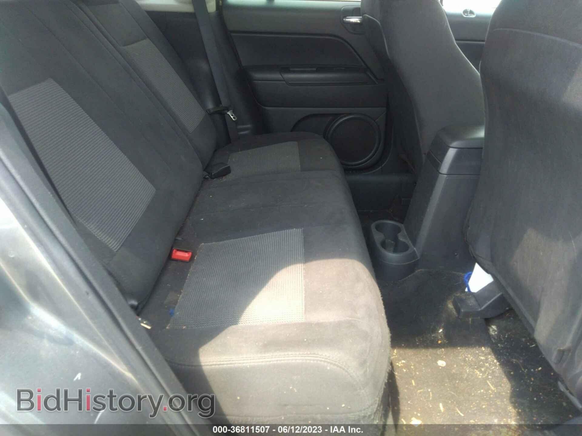 2011 JEEP COMPASS - VIN: 1J4NT1FB3BD224851 - Photo 8