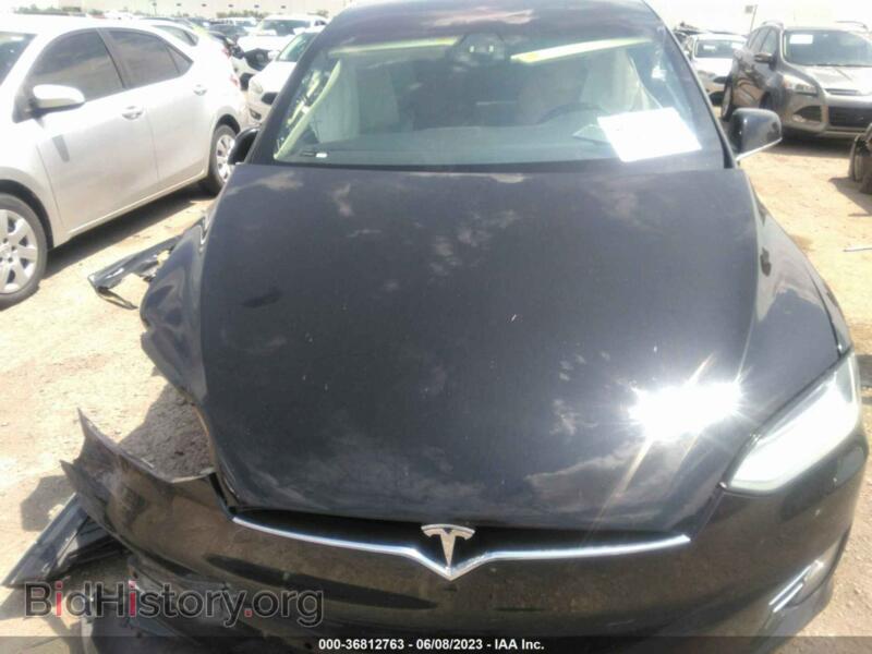2017 Tesla MODEL X (VIN 5YJXCBE25HF054256) — photo 8 of 8