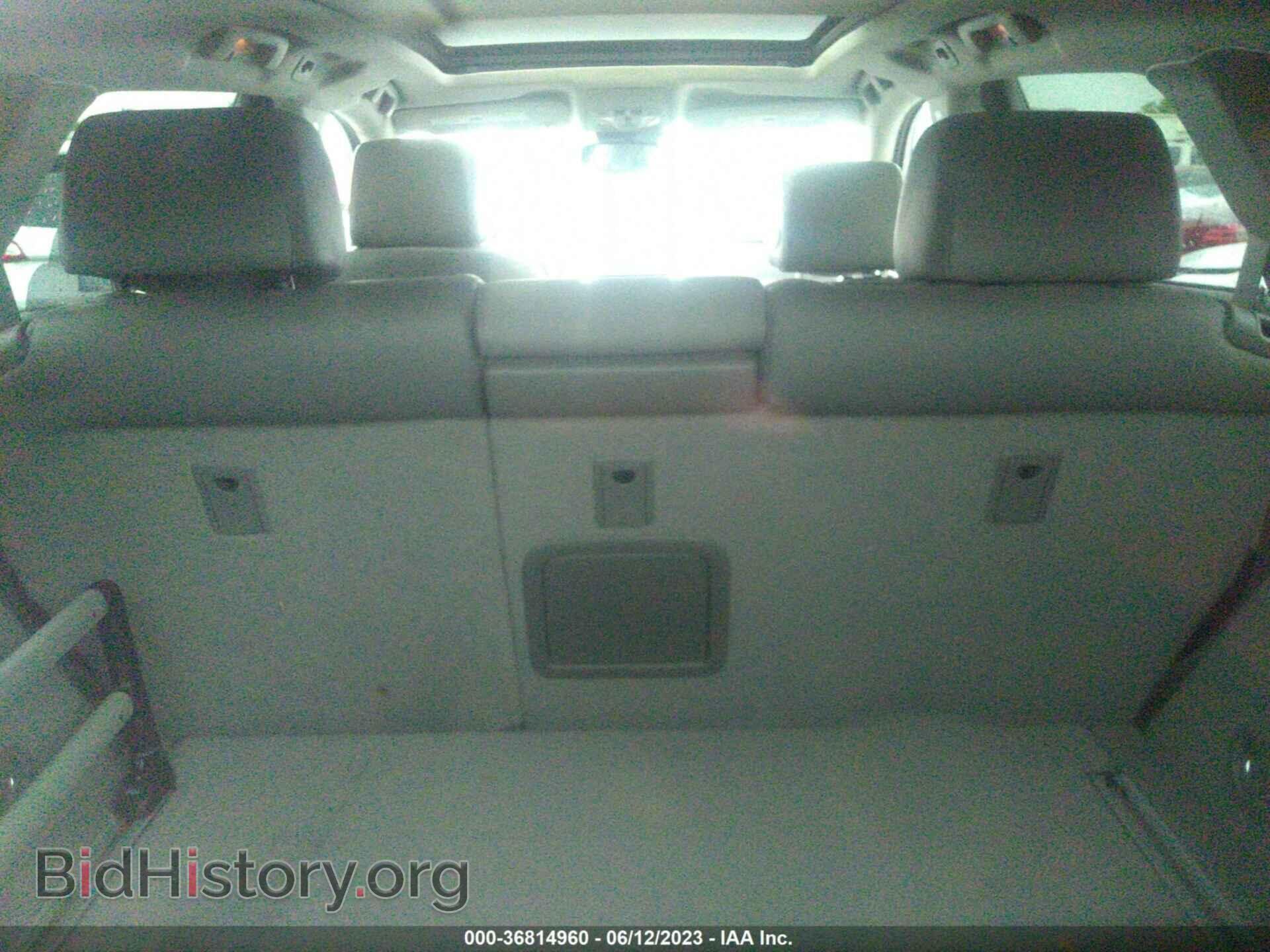 2011 CADILLAC SRX - VIN: 3GYFNEEY2BS526921 - Photo 8