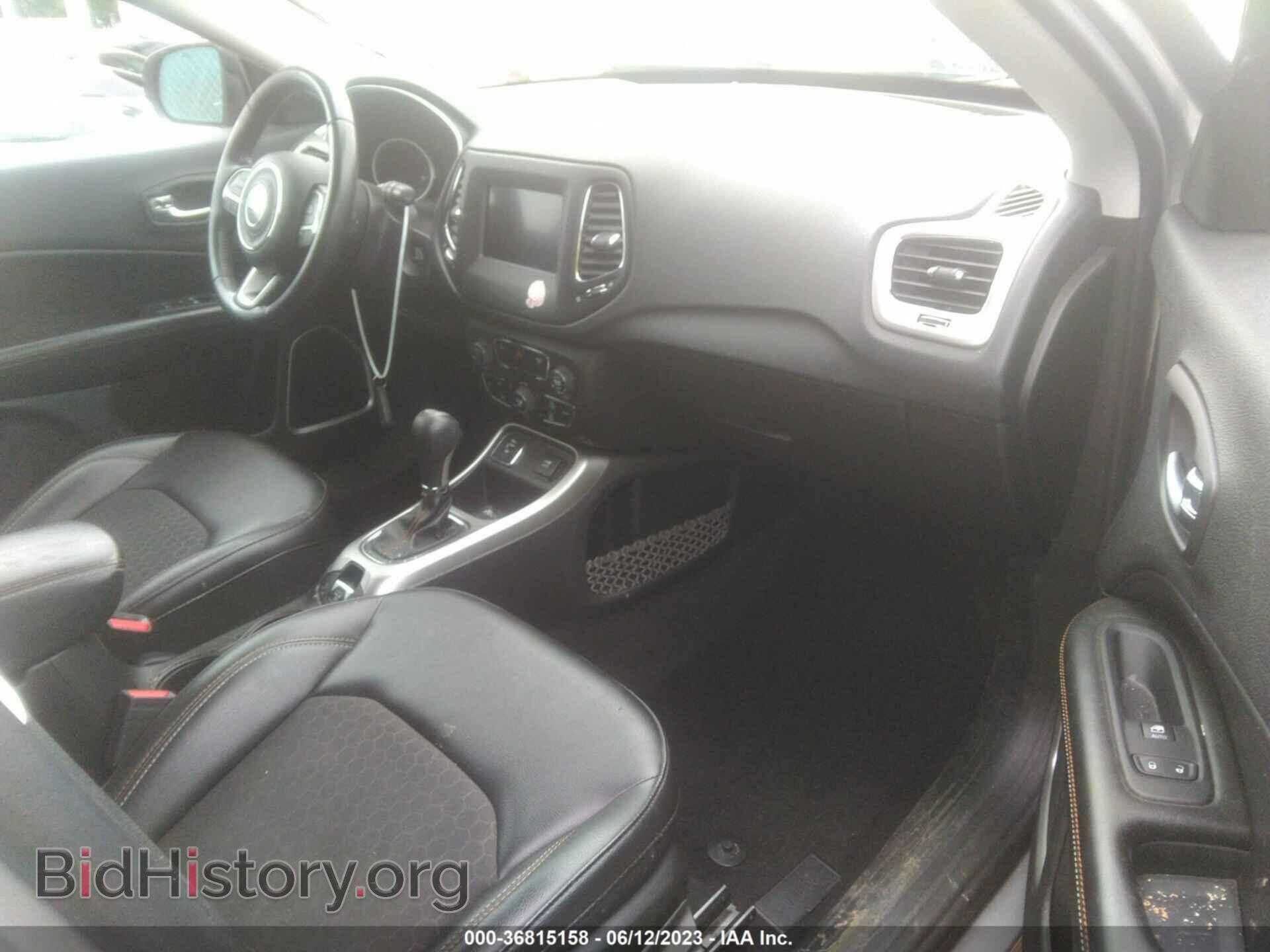 2019 JEEP COMPASS - VIN: 3C4NJCBB2KT809377 - Фото 5