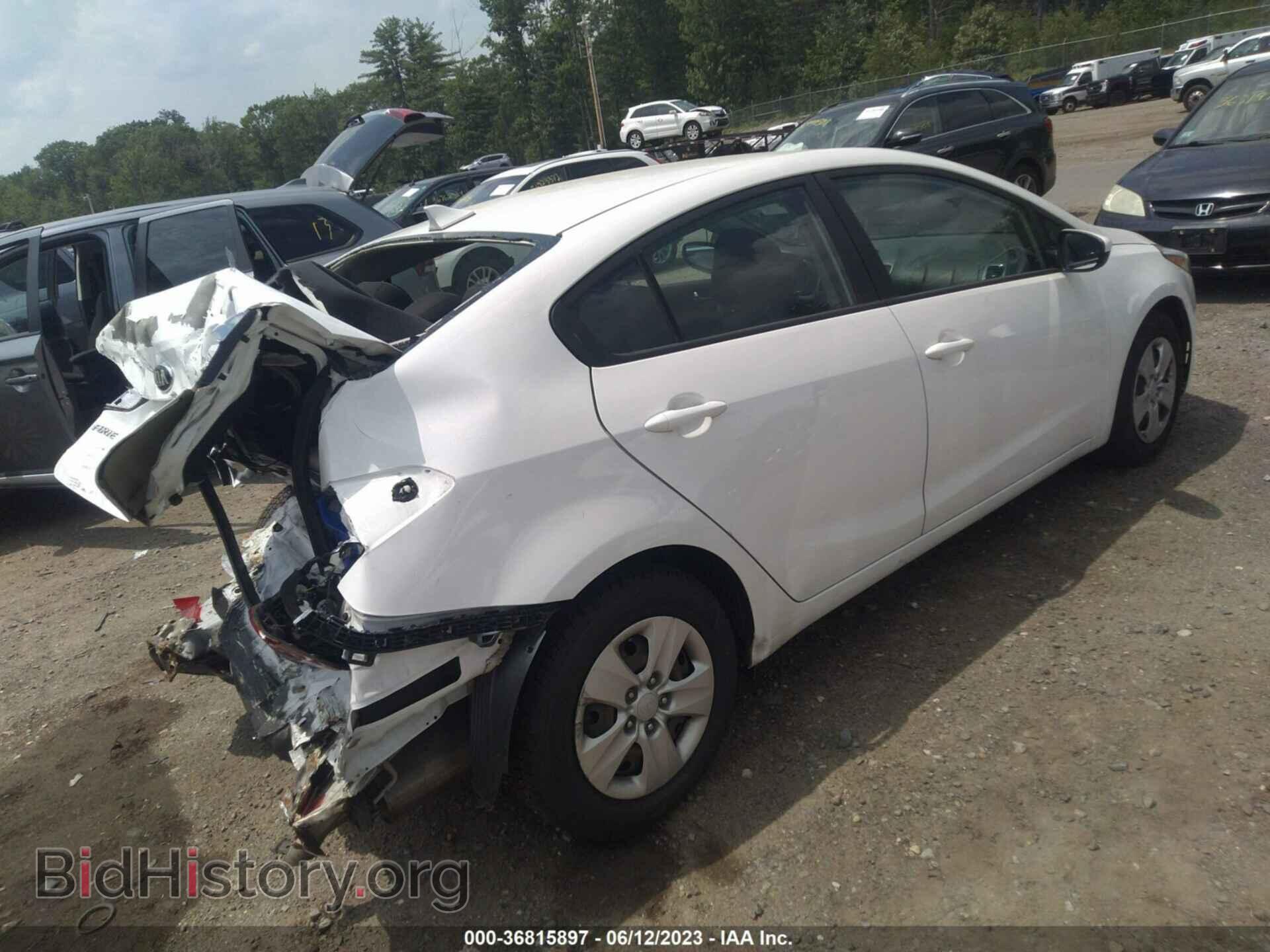 2017 KIA FORTE - VIN: 3KPFK4A73HE137167 - Фото 4