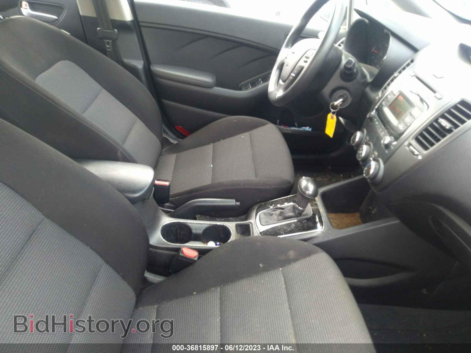 2017 KIA FORTE - VIN: 3KPFK4A73HE137167 - Фото 5
