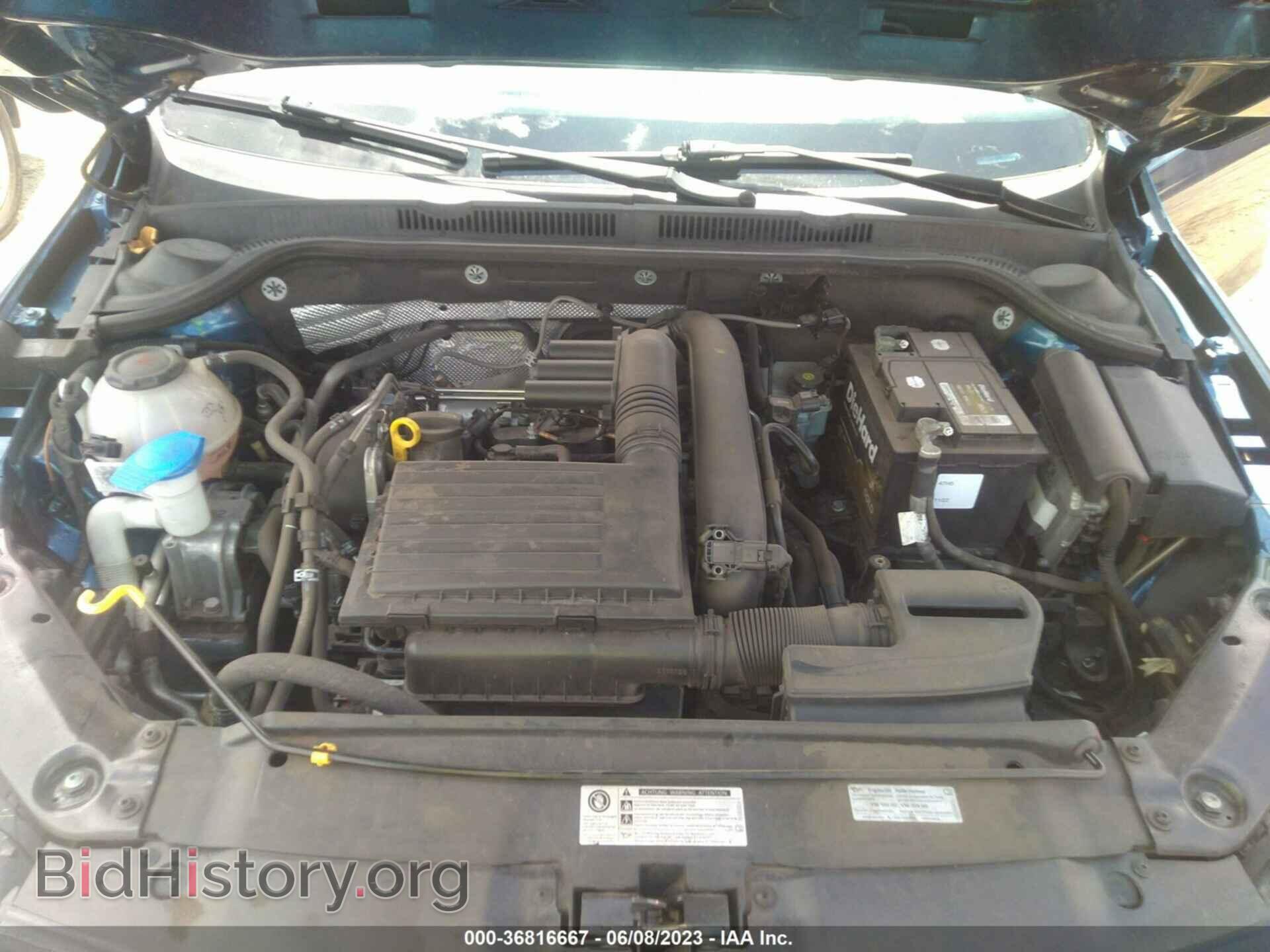 2018 VOLKSWAGEN JETTA - VIN: 3VW2B7AJXJM242597 - Фото 10