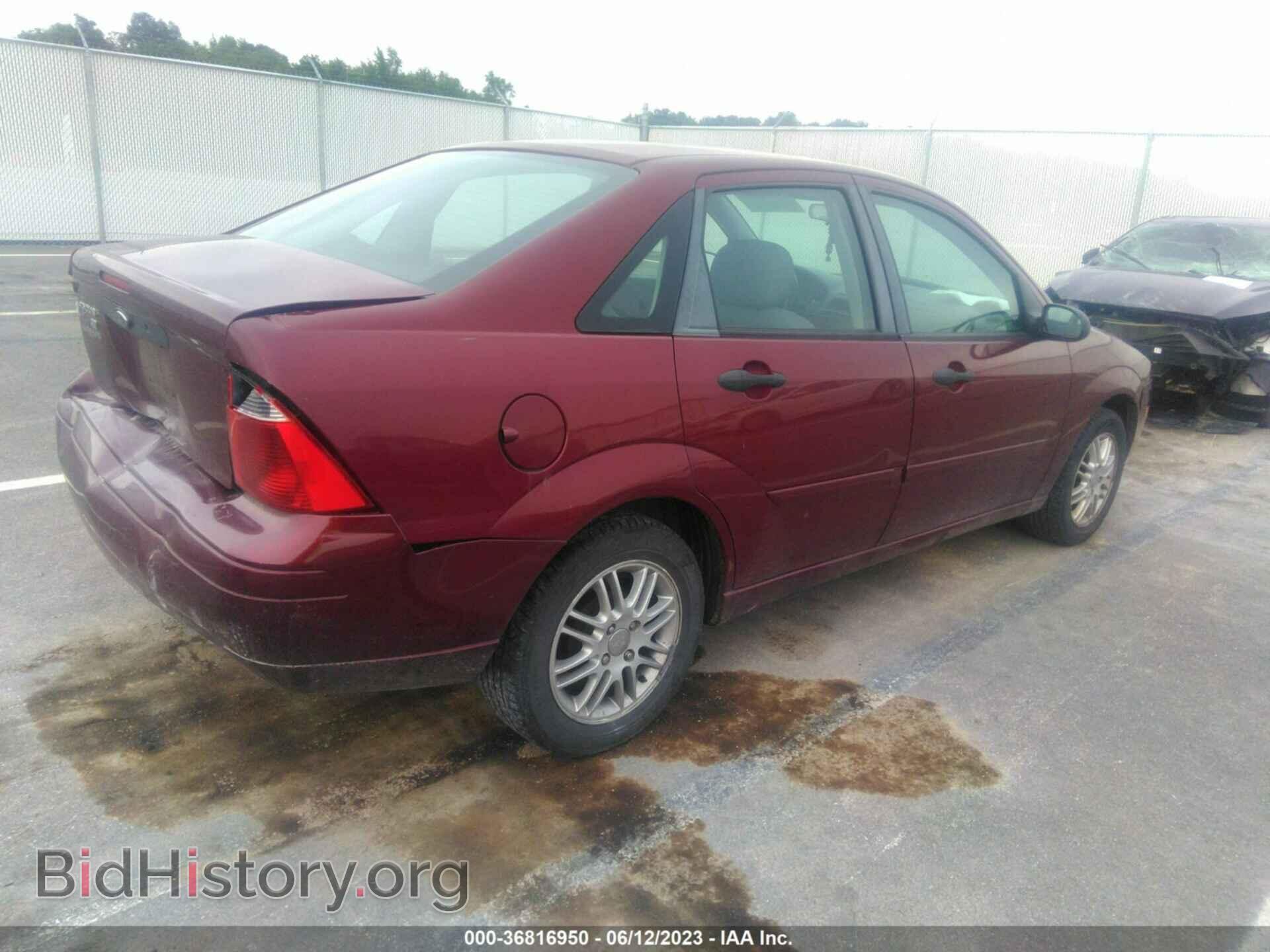 2007 FORD FOCUS - VIN: 1FAFP34N57W206859 - Фото 4