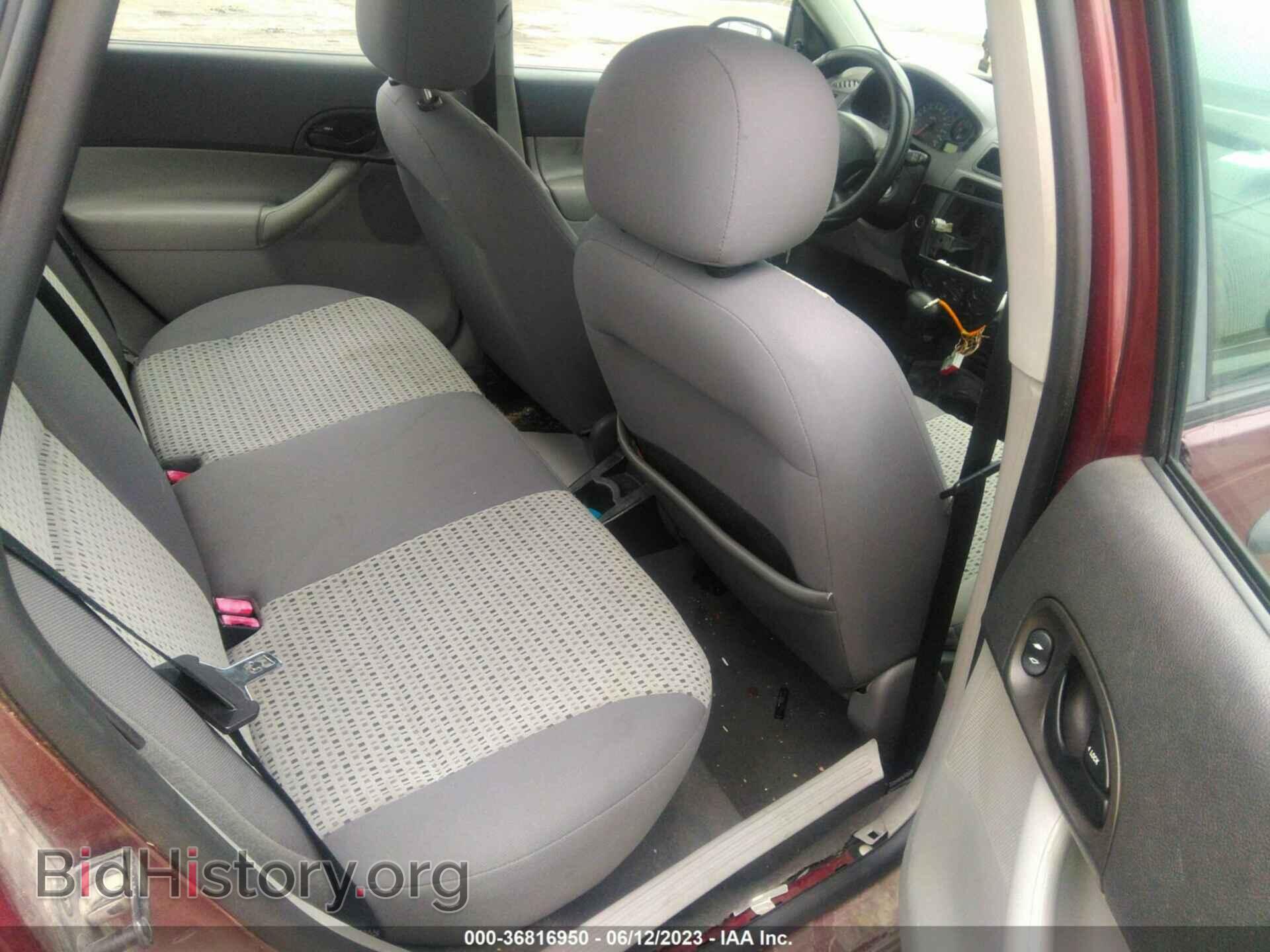 2007 FORD FOCUS - VIN: 1FAFP34N57W206859 - Фото 8