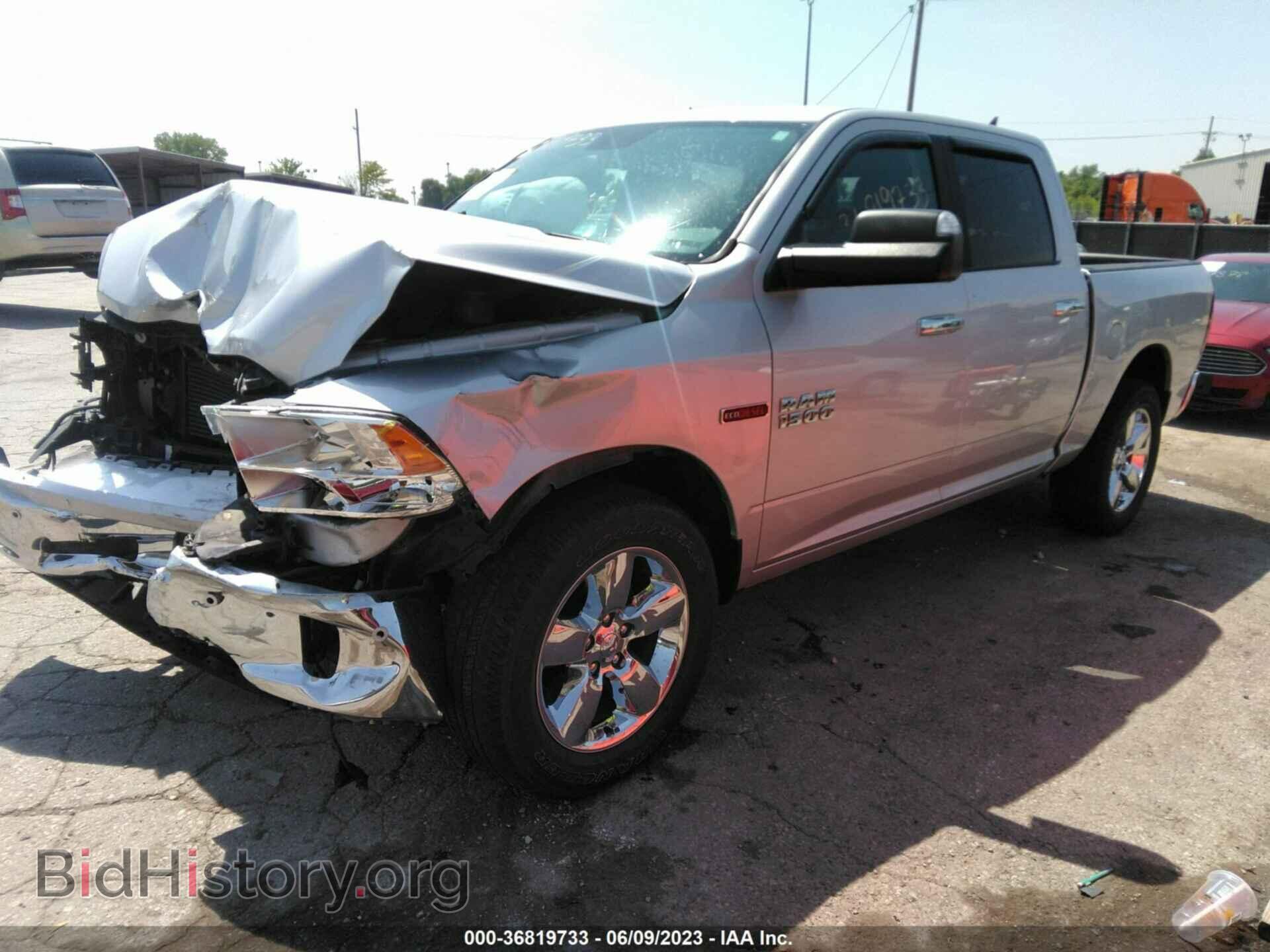 2018 RAM 1500 - VIN: 1C6RR7LM6JS272294 - Фото 2