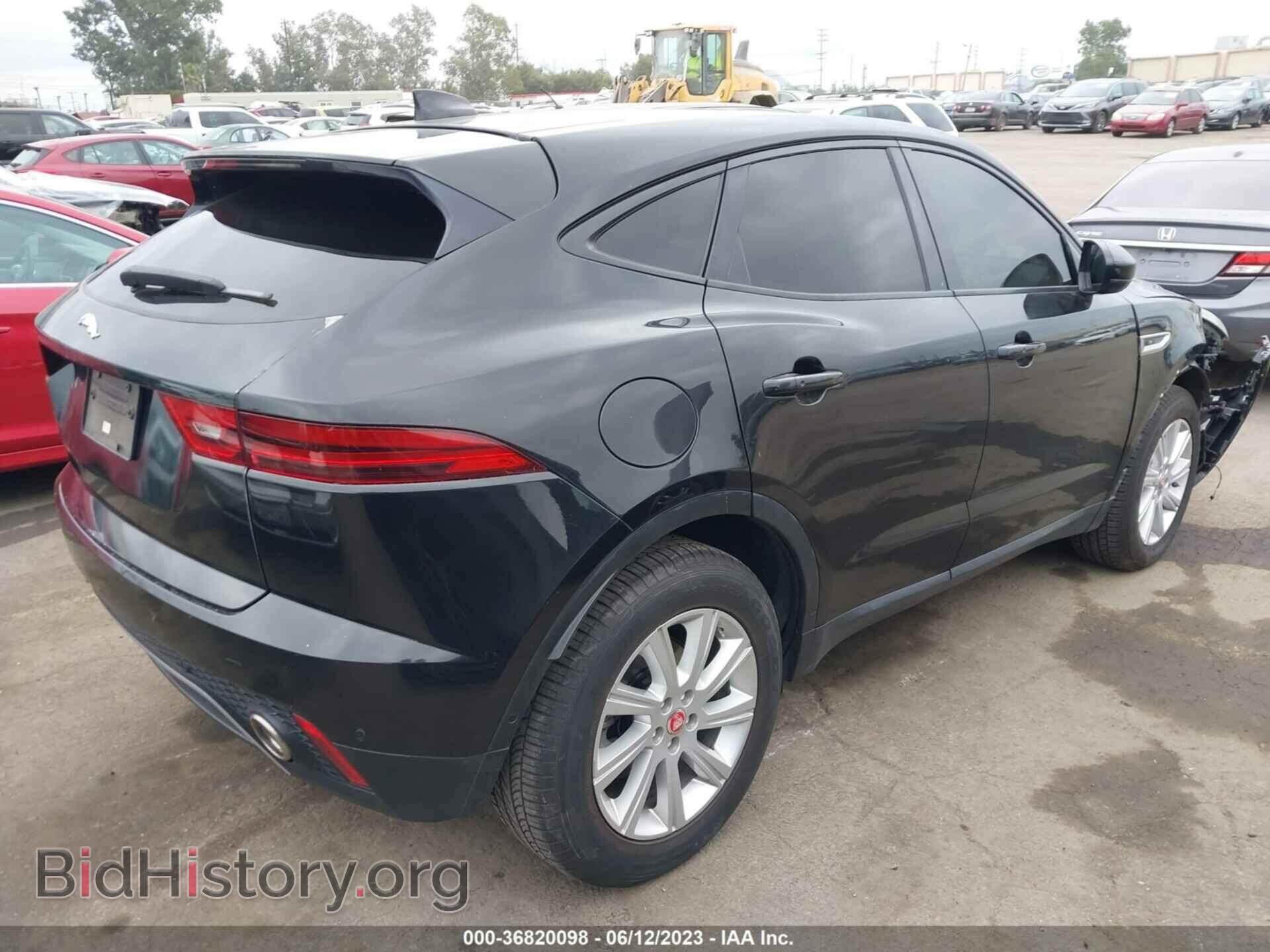 2018 JAGUAR E-PACE - VIN: SADFJ2FX9J1Z05621 - Фото 4