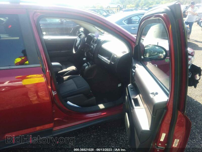 2014 Jeep COMPASS (VIN 1C4NJCBB7ED510946) — photo 5 of 12