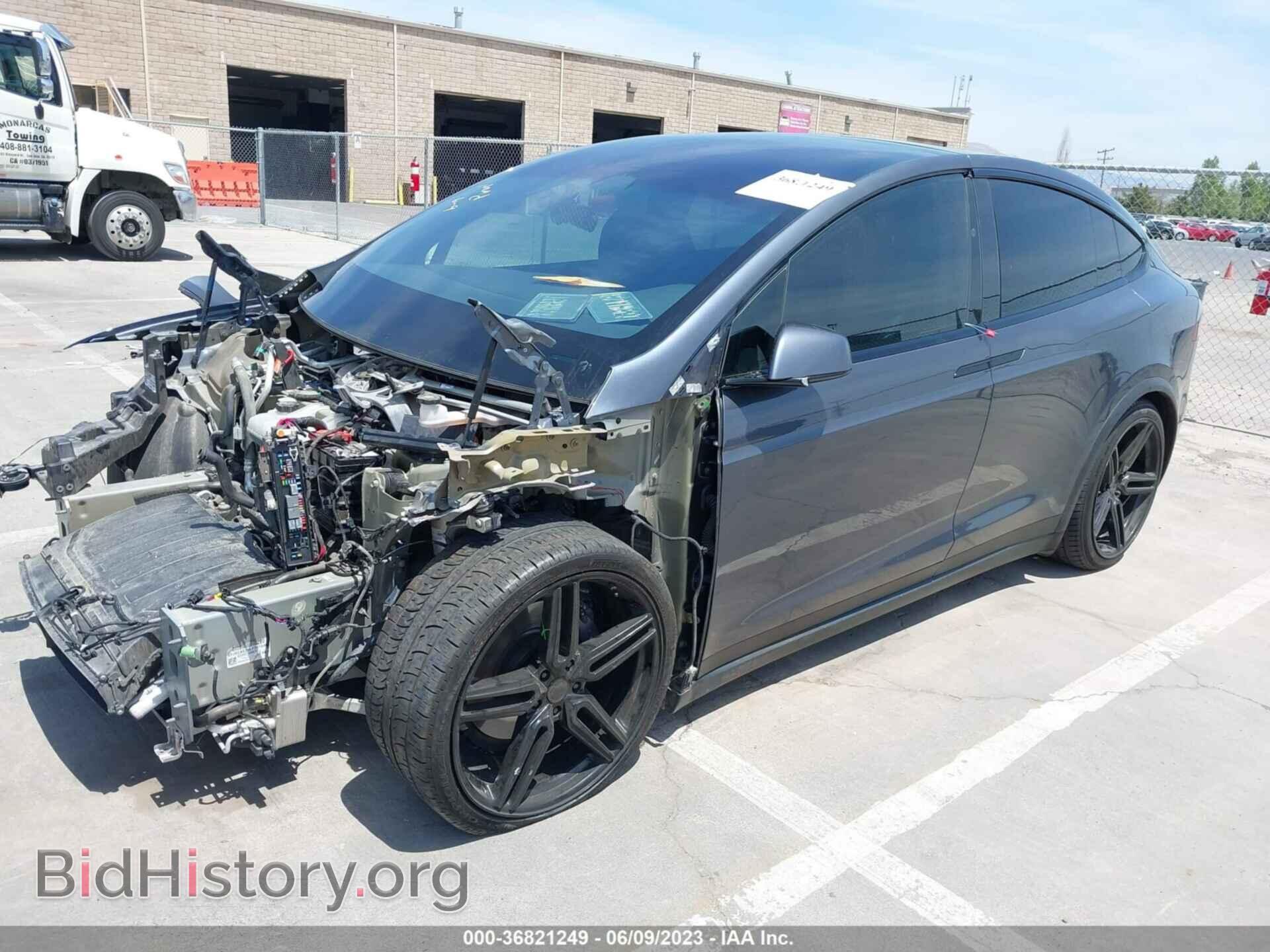 2020 TESLA MODEL X - VIN: 5YJXCAE29LF281548 - Photo 2