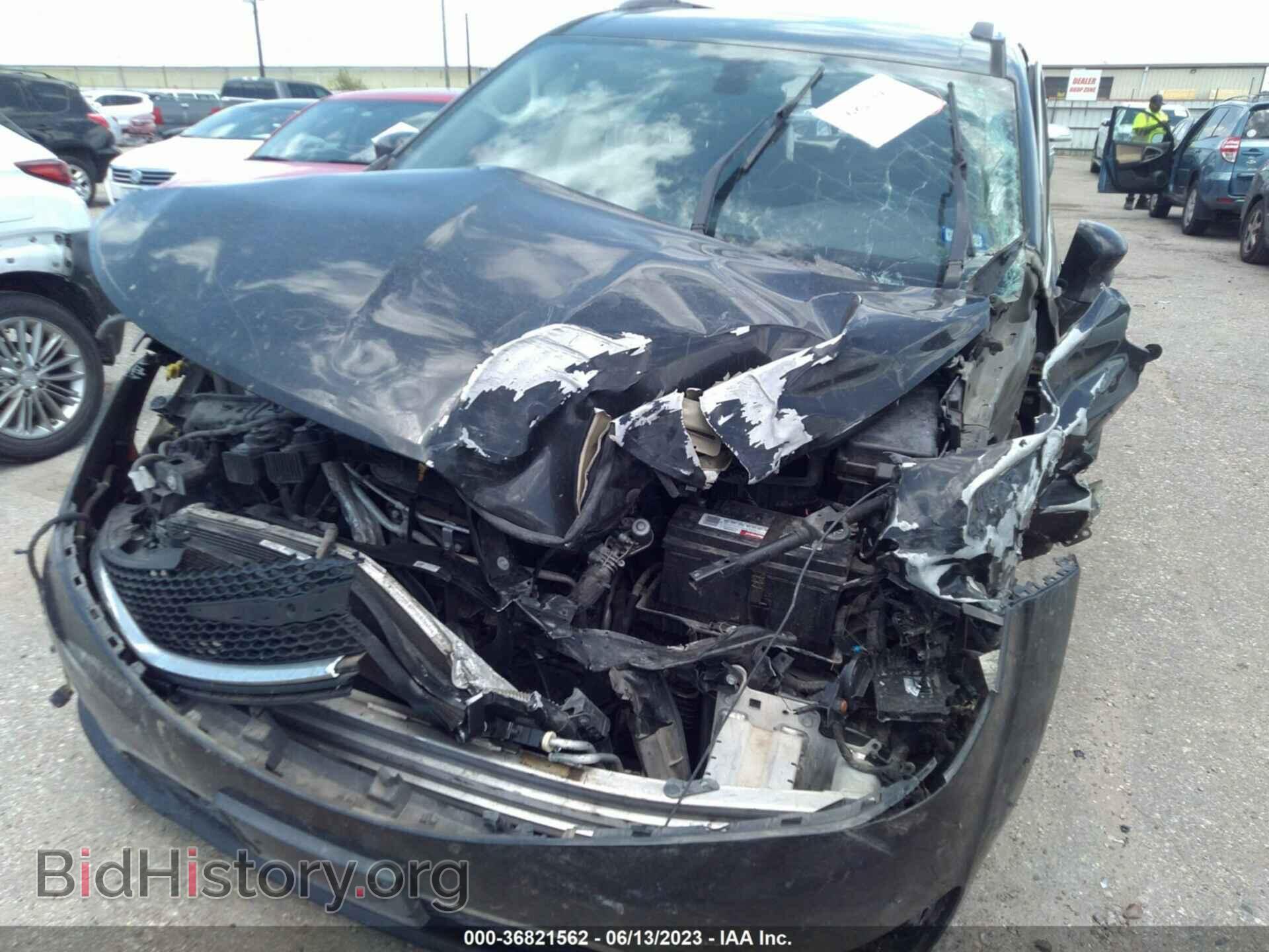 2017 CHRYSLER PACIFICA - VIN: 2C4RC1EG4HR608762 - Фото 6