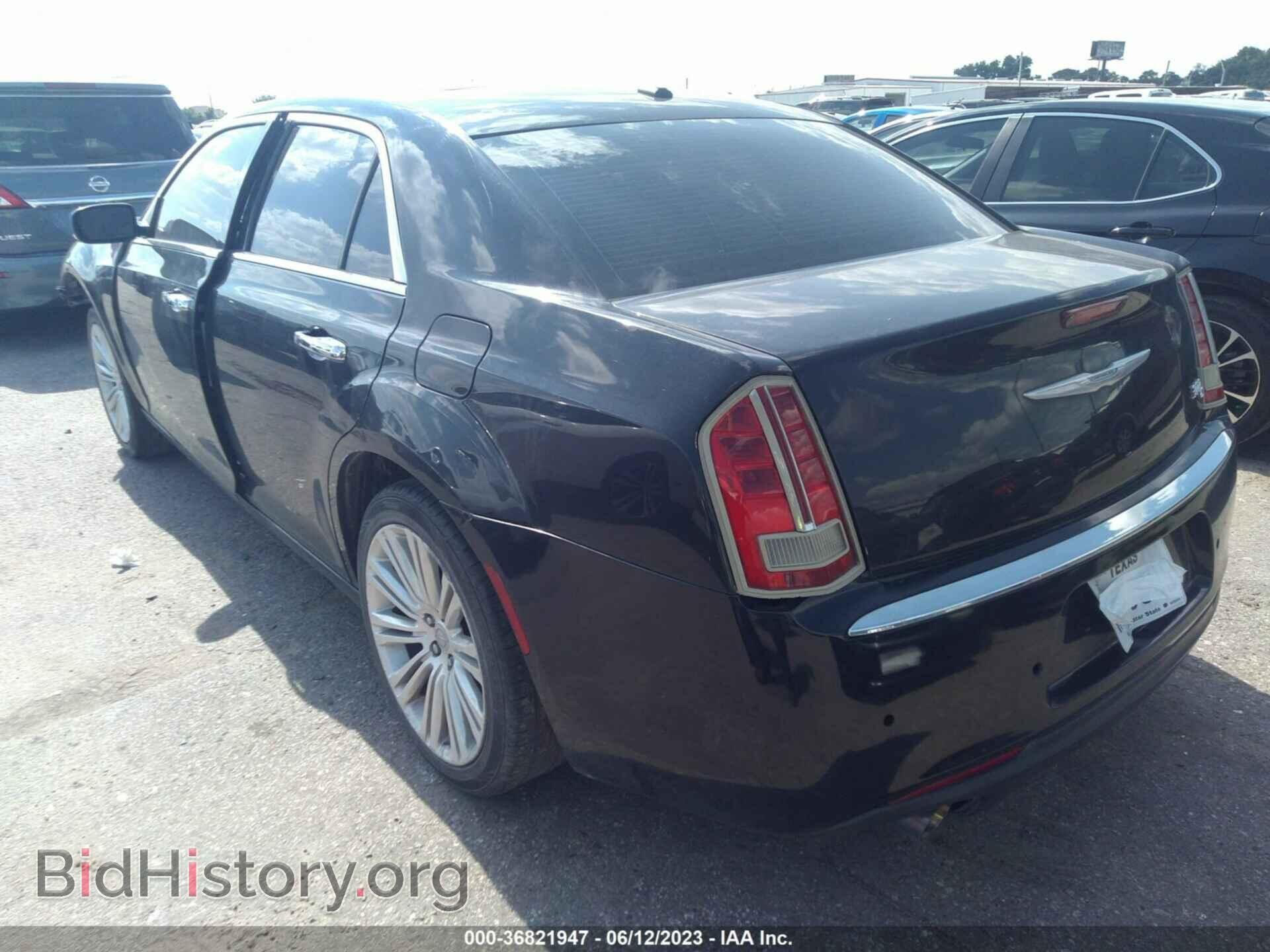 2014 CHRYSLER 300 - VIN: 2C3CCAET3EH340473 - Фото 3
