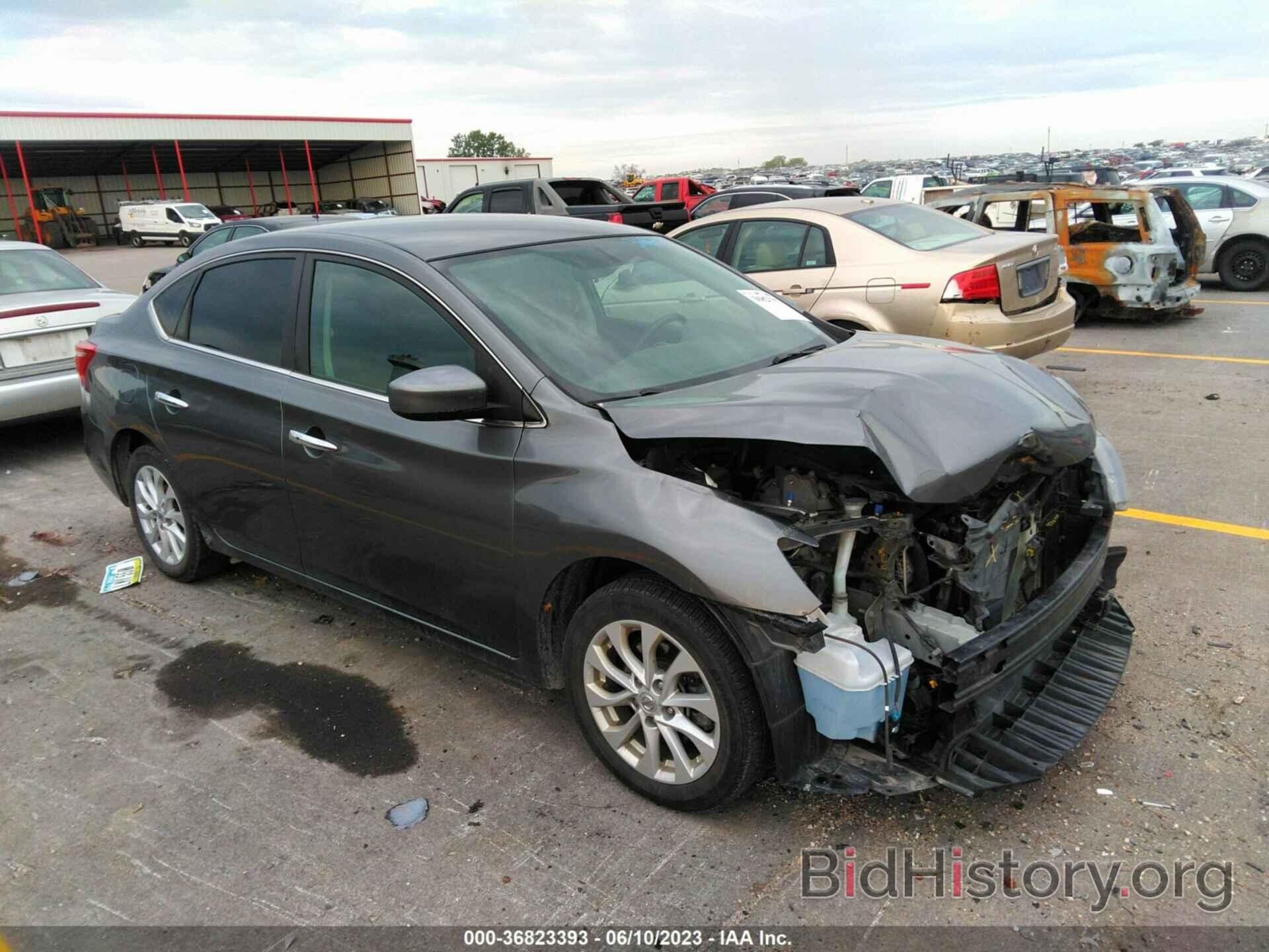 Photo 3N1AB7AP4JL624037 - NISSAN SENTRA 2018