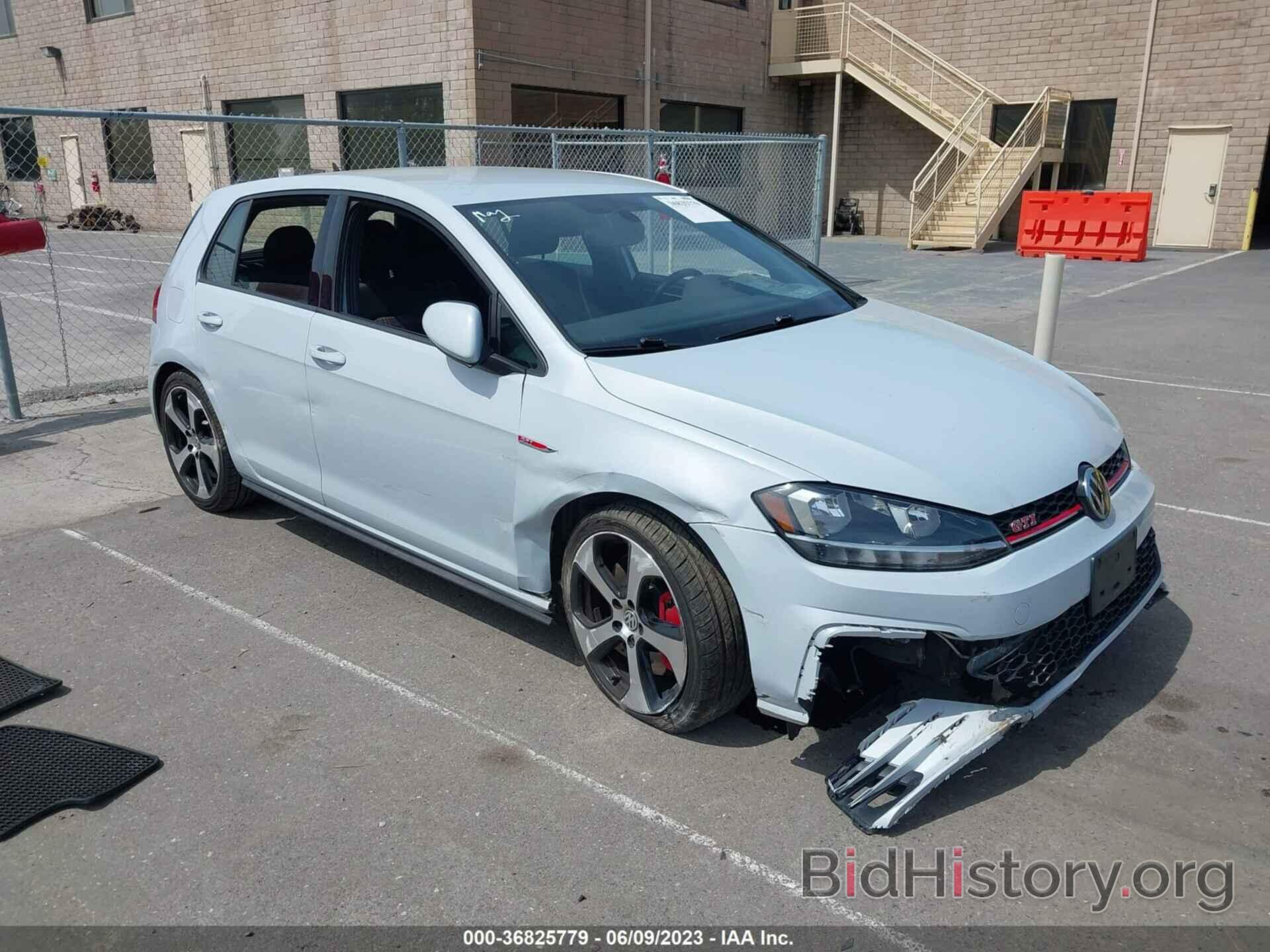 Photo 3VW6T7AU0KM033007 - VOLKSWAGEN GOLF GTI 2019