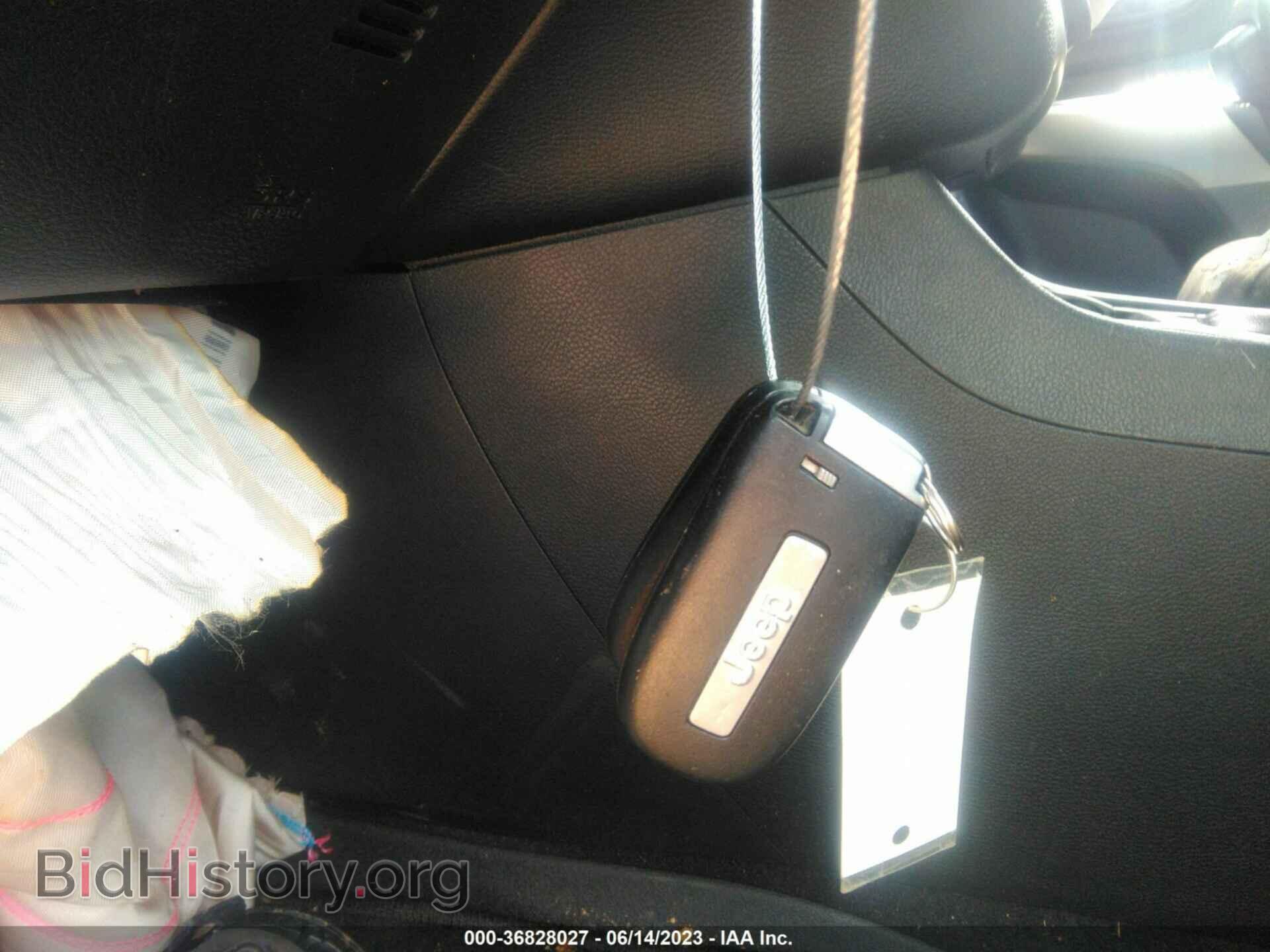 2019 JEEP CHEROKEE - VIN: 1C4PJLDN7KD343158 - Фото 11