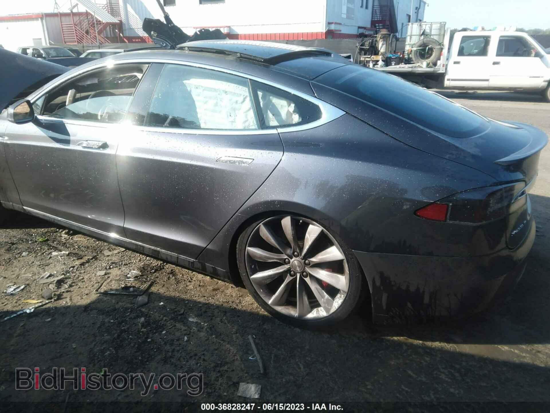 2014 TESLA MODEL S - VIN: 5YJSA1H21EFP64840 - Photo 3