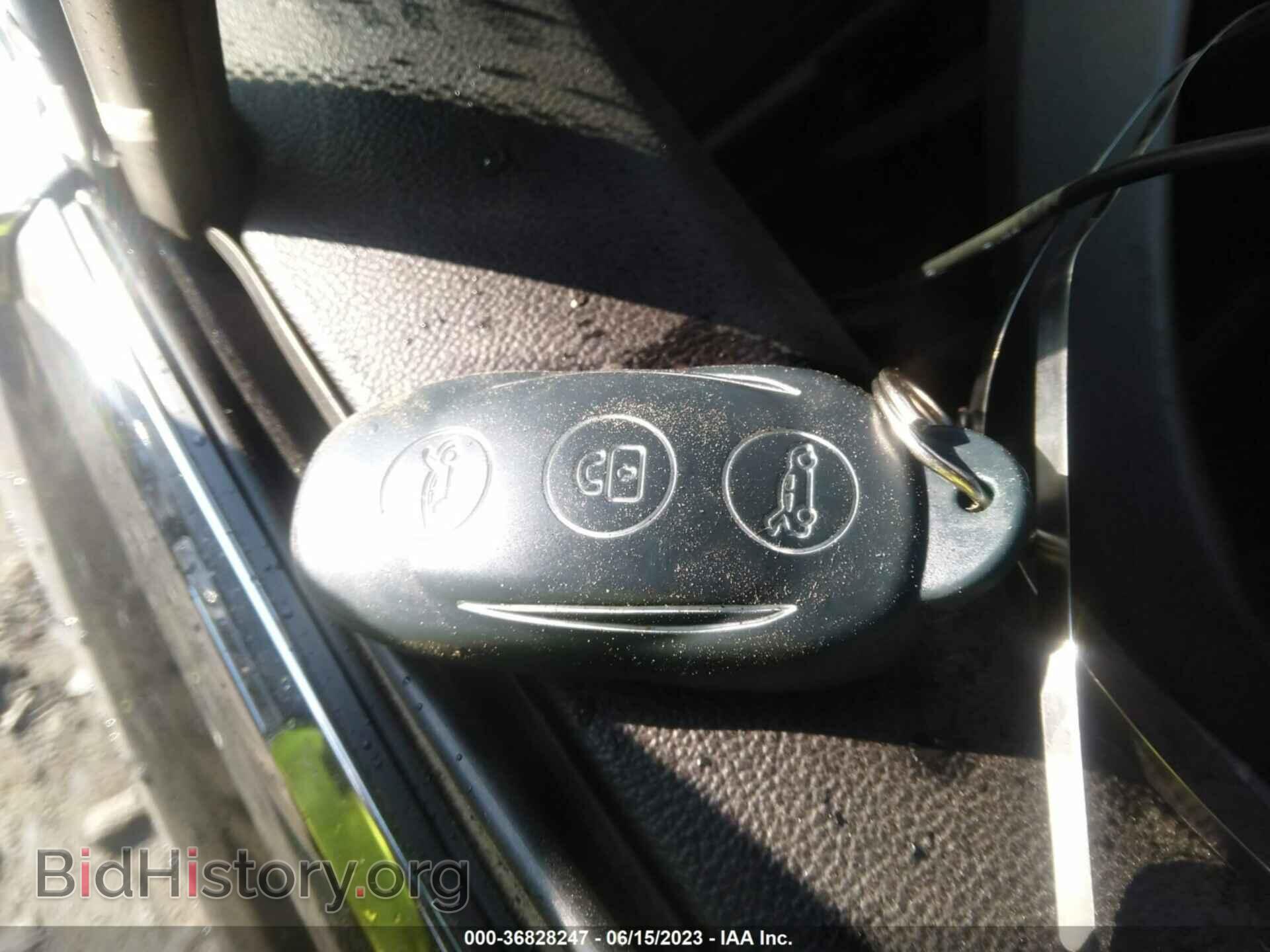 2014 TESLA MODEL S - VIN: 5YJSA1H21EFP64840 - Photo 9