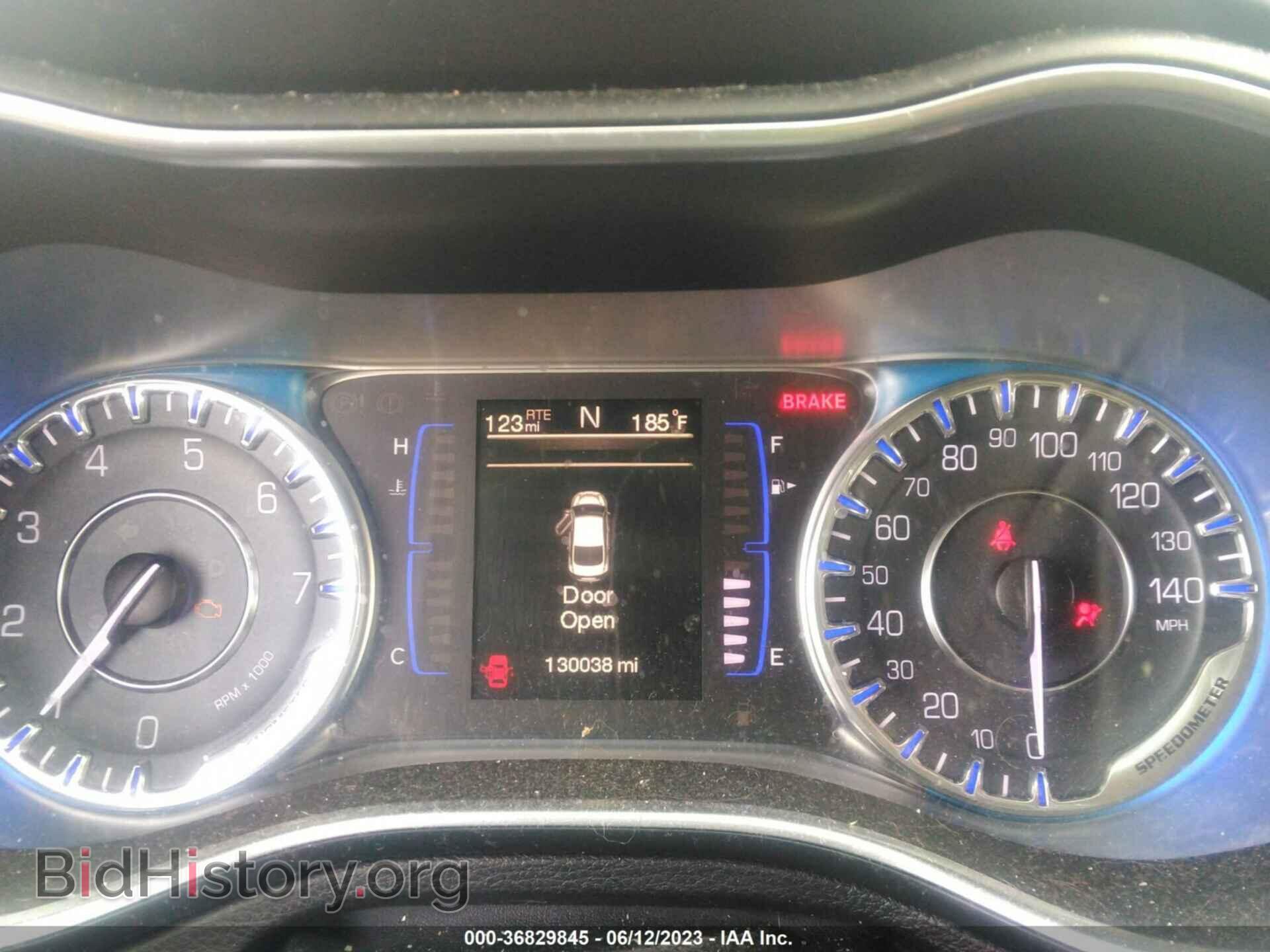 2015 CHRYSLER 200 - VIN: 1C3CCCAB1FN649117 - Фото 7