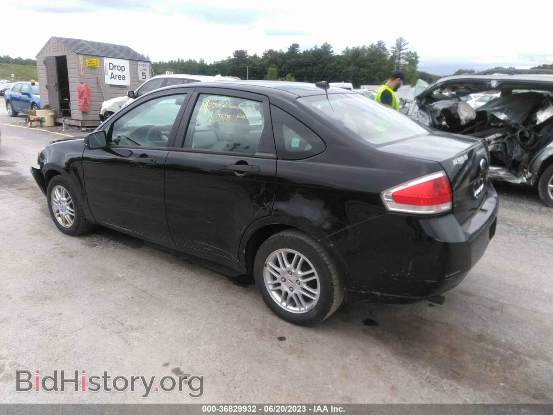 2011 FORD FOCUS - VIN: 1FAHP3FN1BW156685 - Photo 3