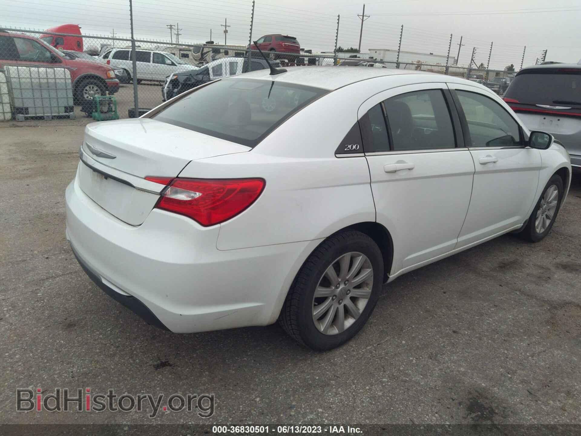 2013 CHRYSLER 200 - VIN: 1C3CCBBB2DN553678 - Photo 4