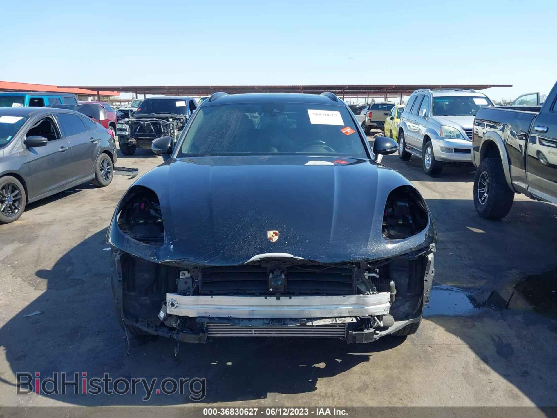 2018 PORSCHE MACAN - VIN: WP1AA2A51JLB21965 - Photo 13