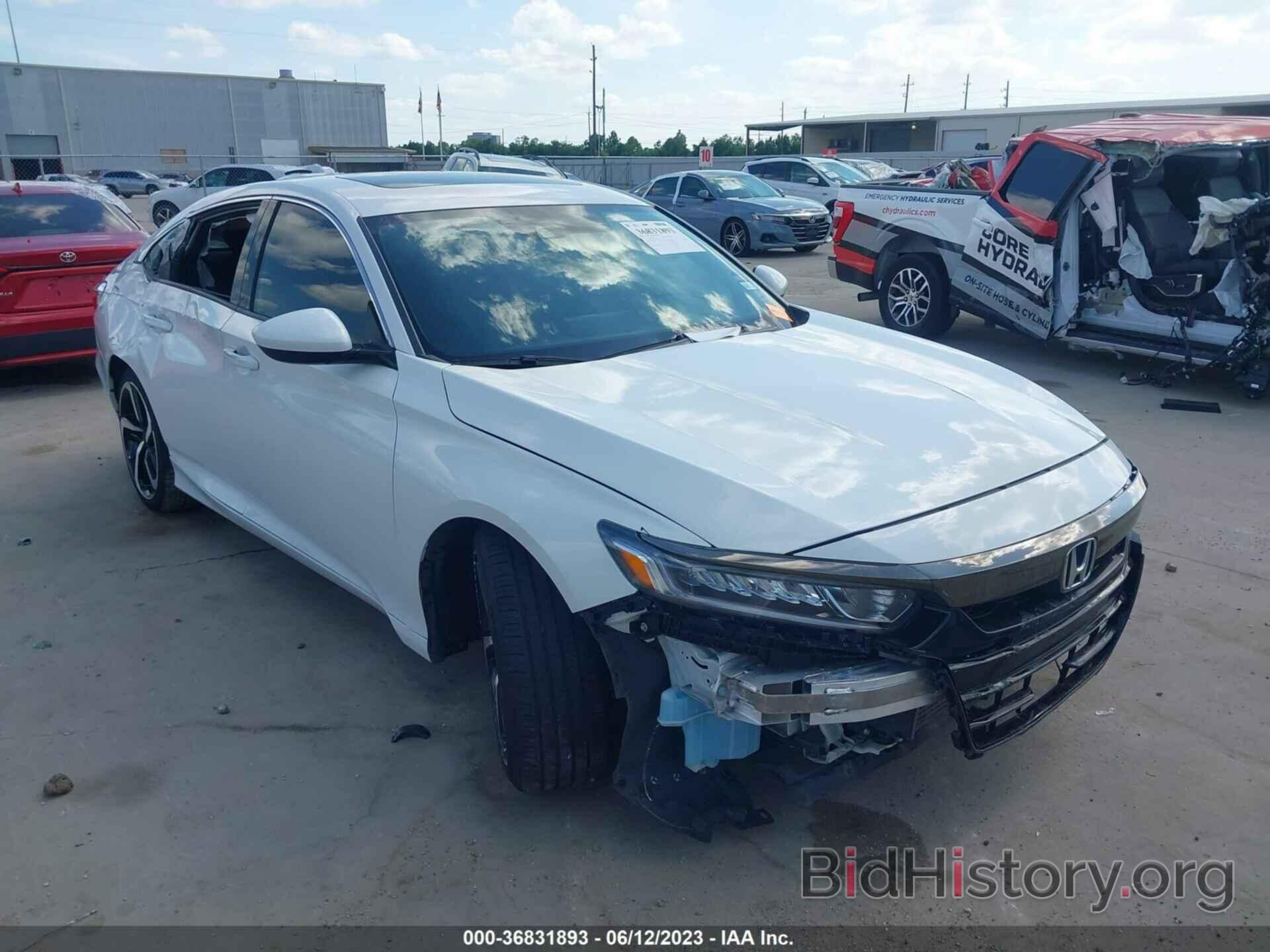 Photo 1HGCV2F37LA020466 - HONDA ACCORD SEDAN 2020