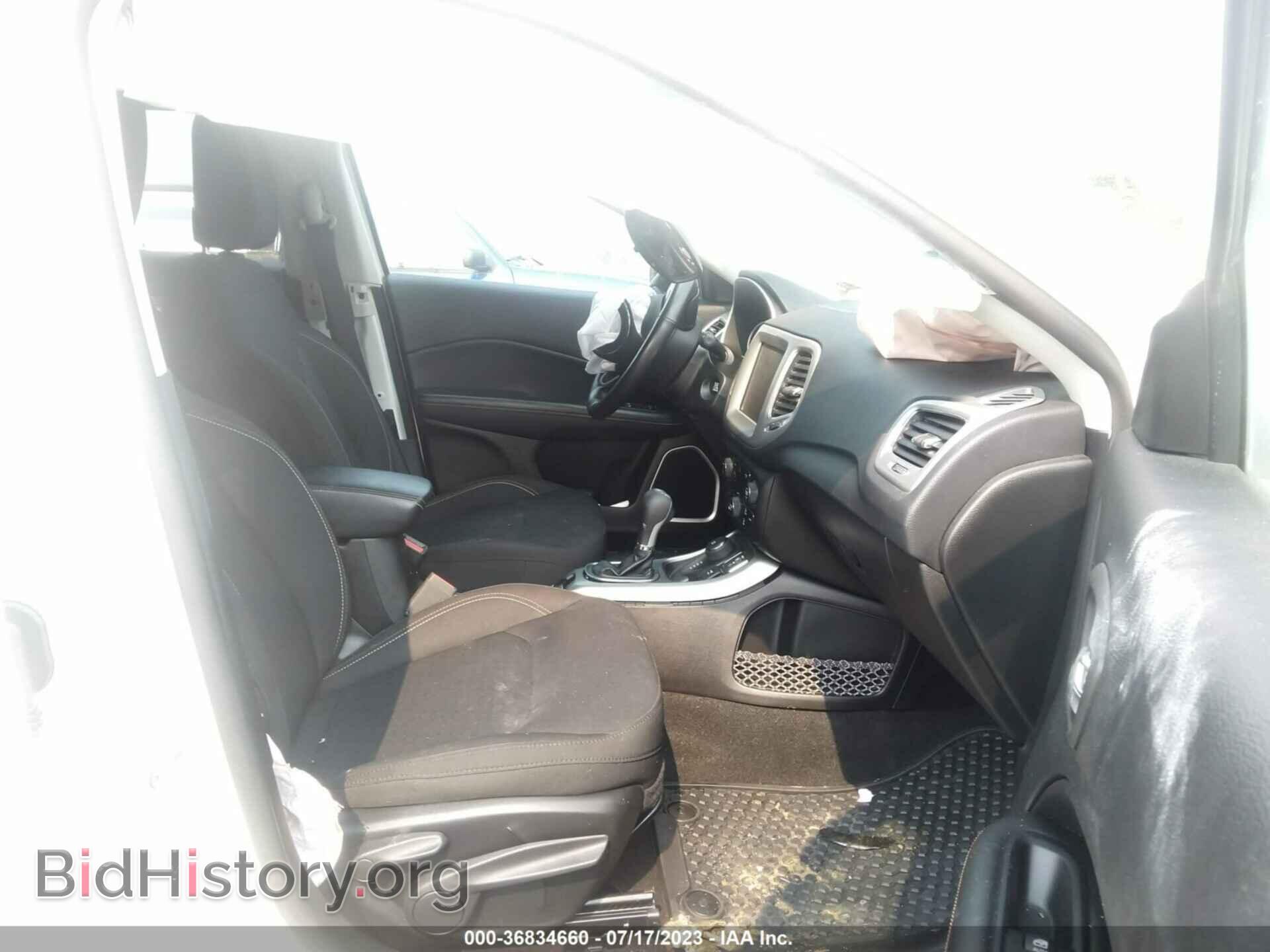 2020 JEEP COMPASS - VIN: 3C4NJDAB9LT174490 - Фото 5