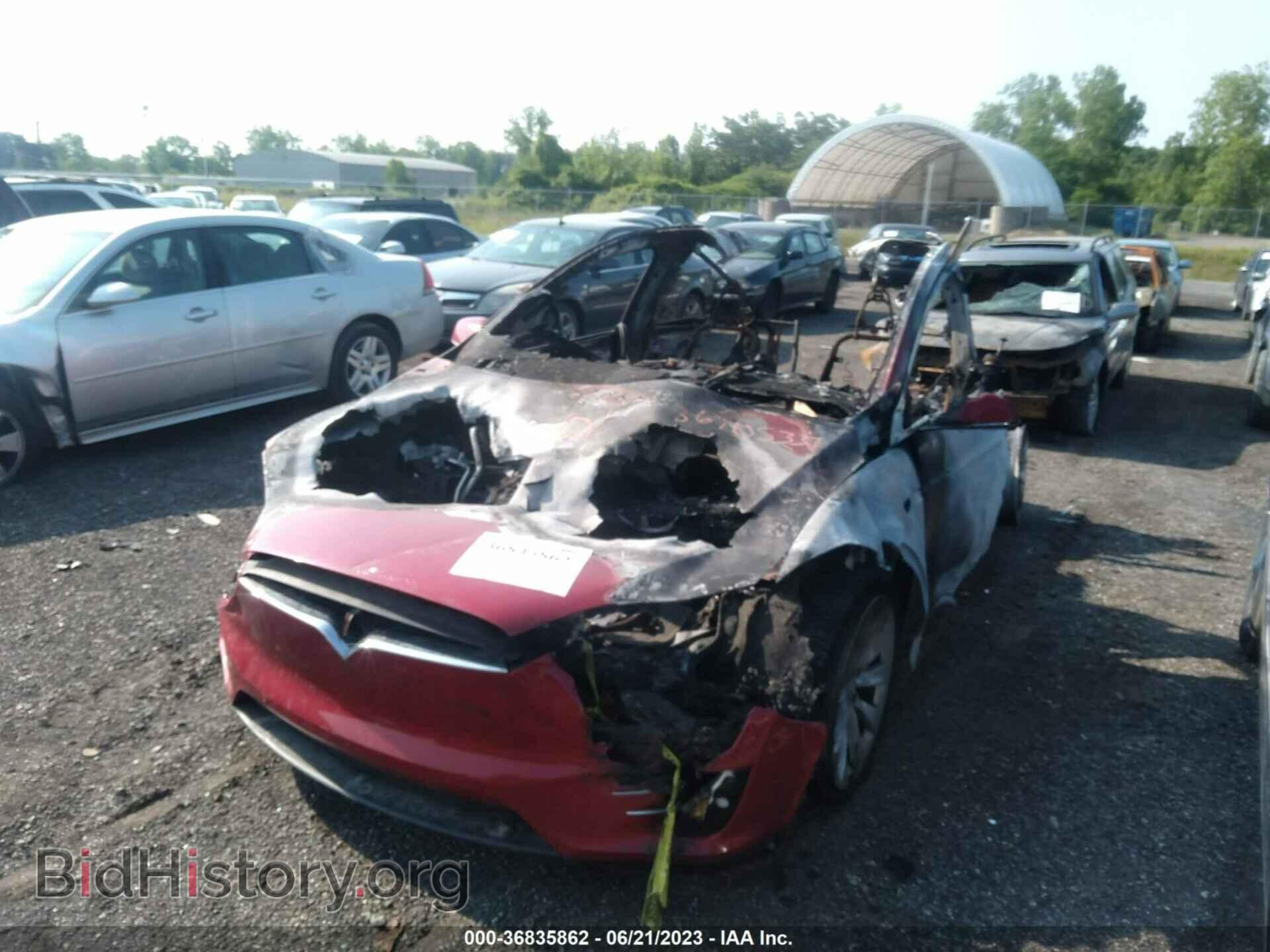 2017 TESLA MODEL X - VIN: 5YJXCBE22HF039701 - Photo 2