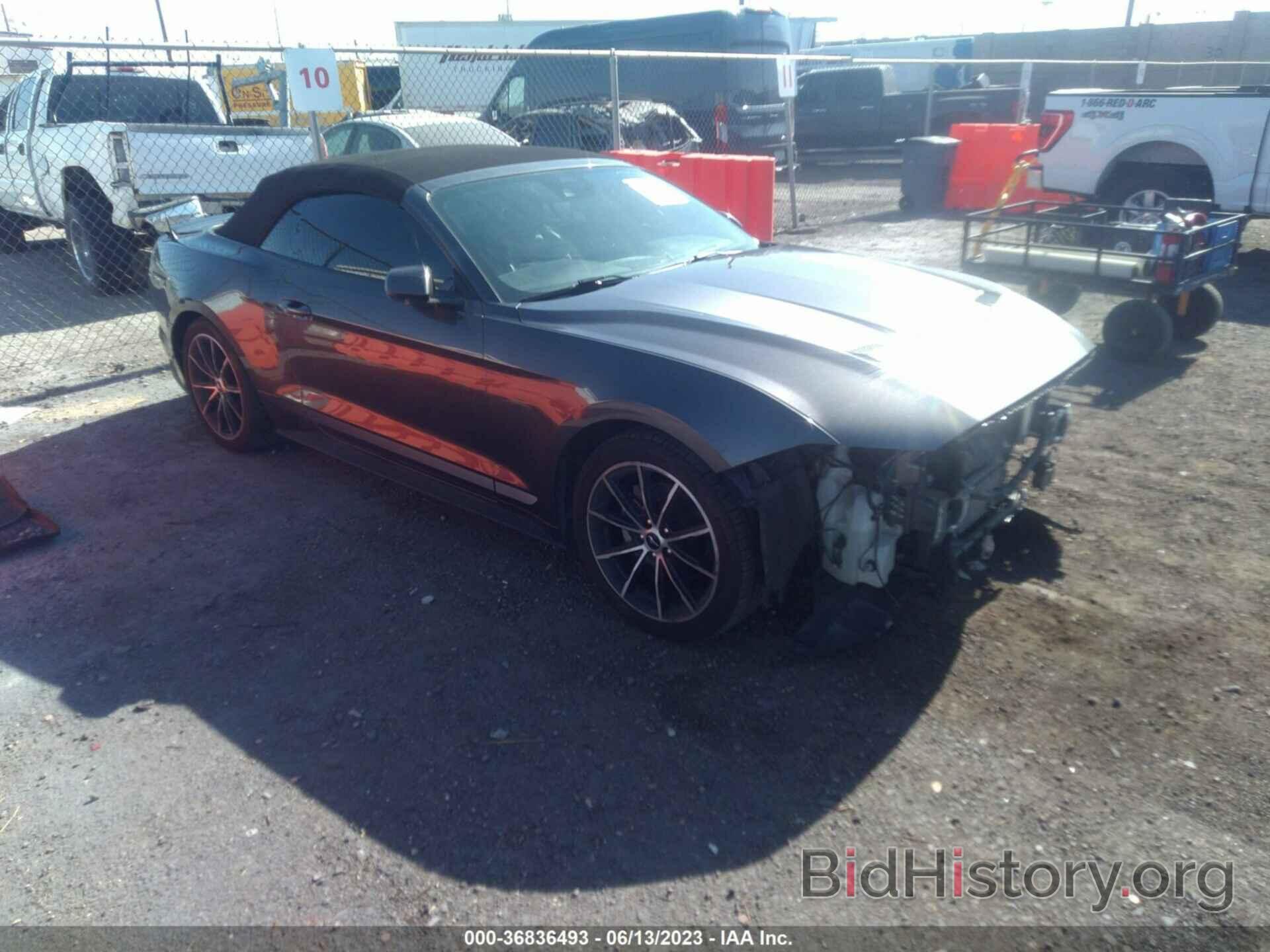 Photo 1FATP8UH3L5137969 - FORD MUSTANG 2020
